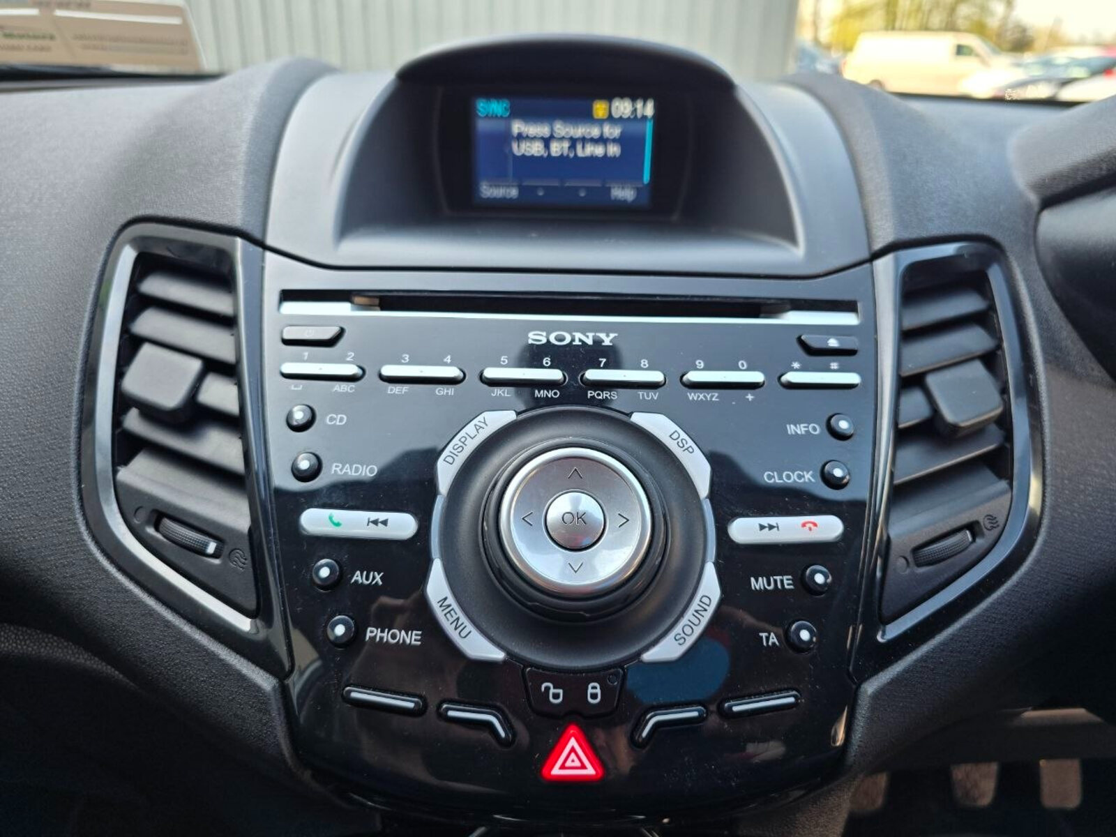2014 Ford Fiesta Titanium 1.0 Petrol - Image 16