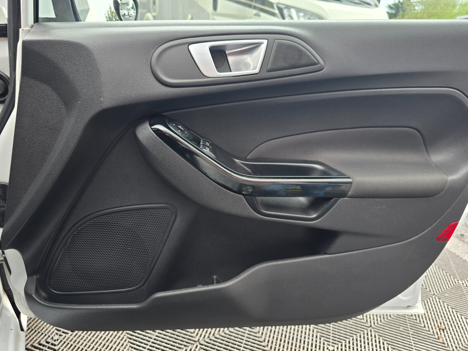 2016 Ford Fiesta 1.0 Petrol - Image 19