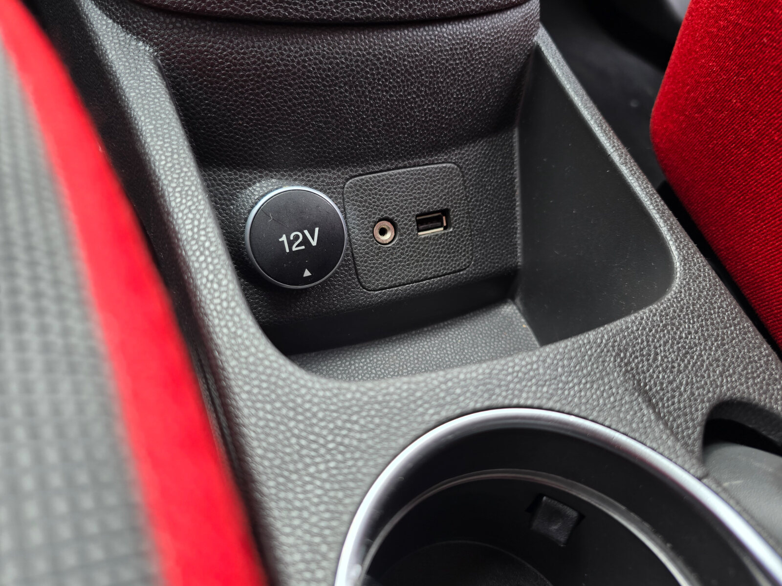 2015 Ford Fiesta Zetec S 1.0 Petrol - Image 13