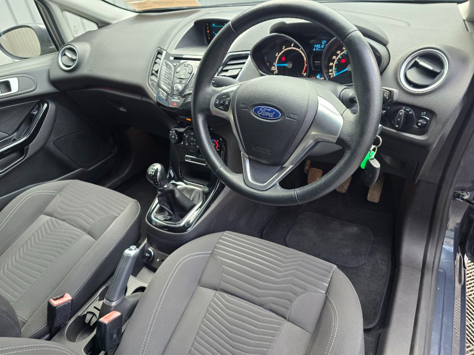 2015 Ford Fiesta 1.0 Petrol - Image 11