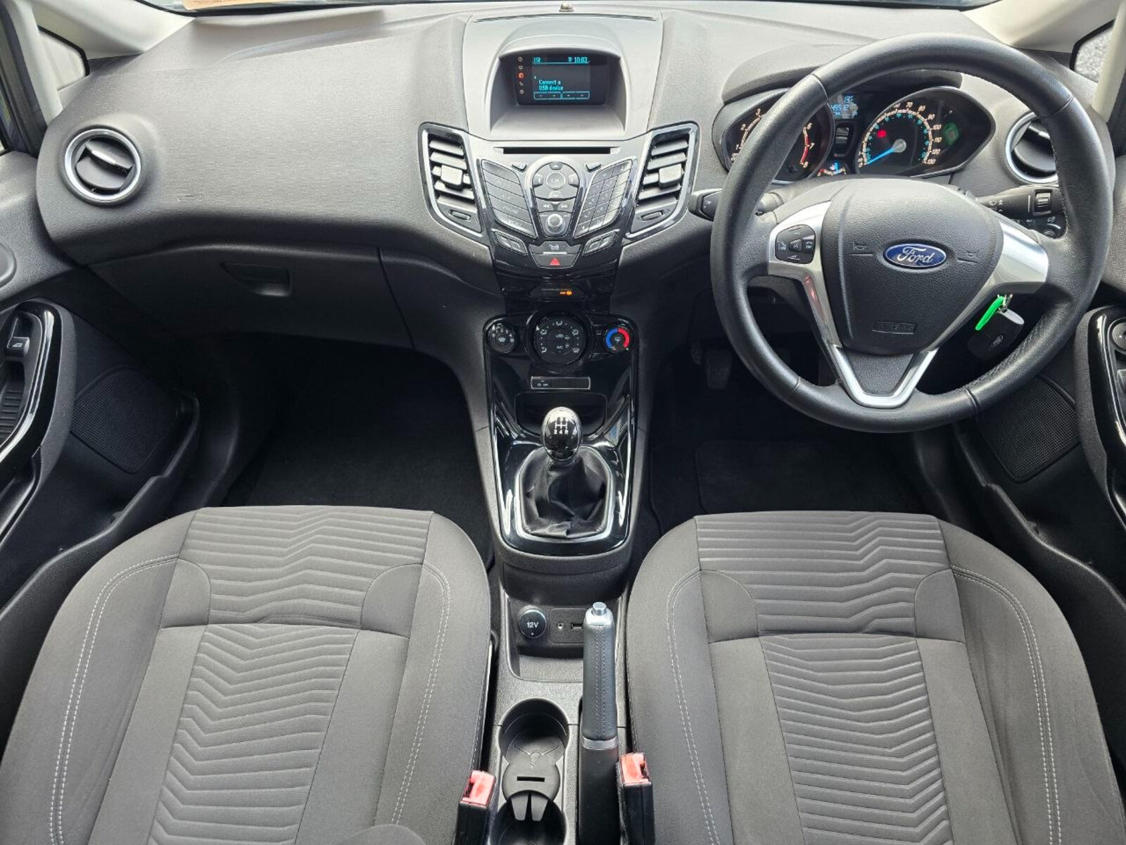 2015 Ford Fiesta 1.0 Petrol - Image 12