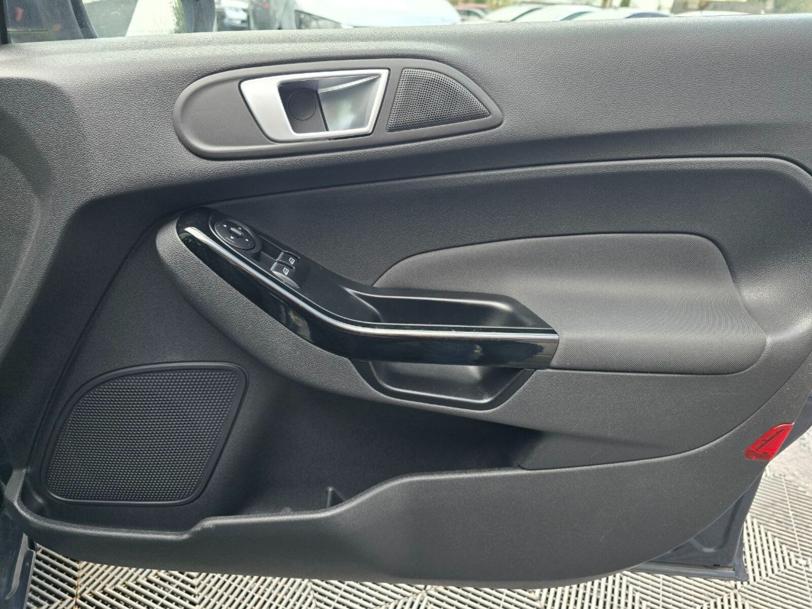 2015 Ford Fiesta 1.0 Petrol - Image 19
