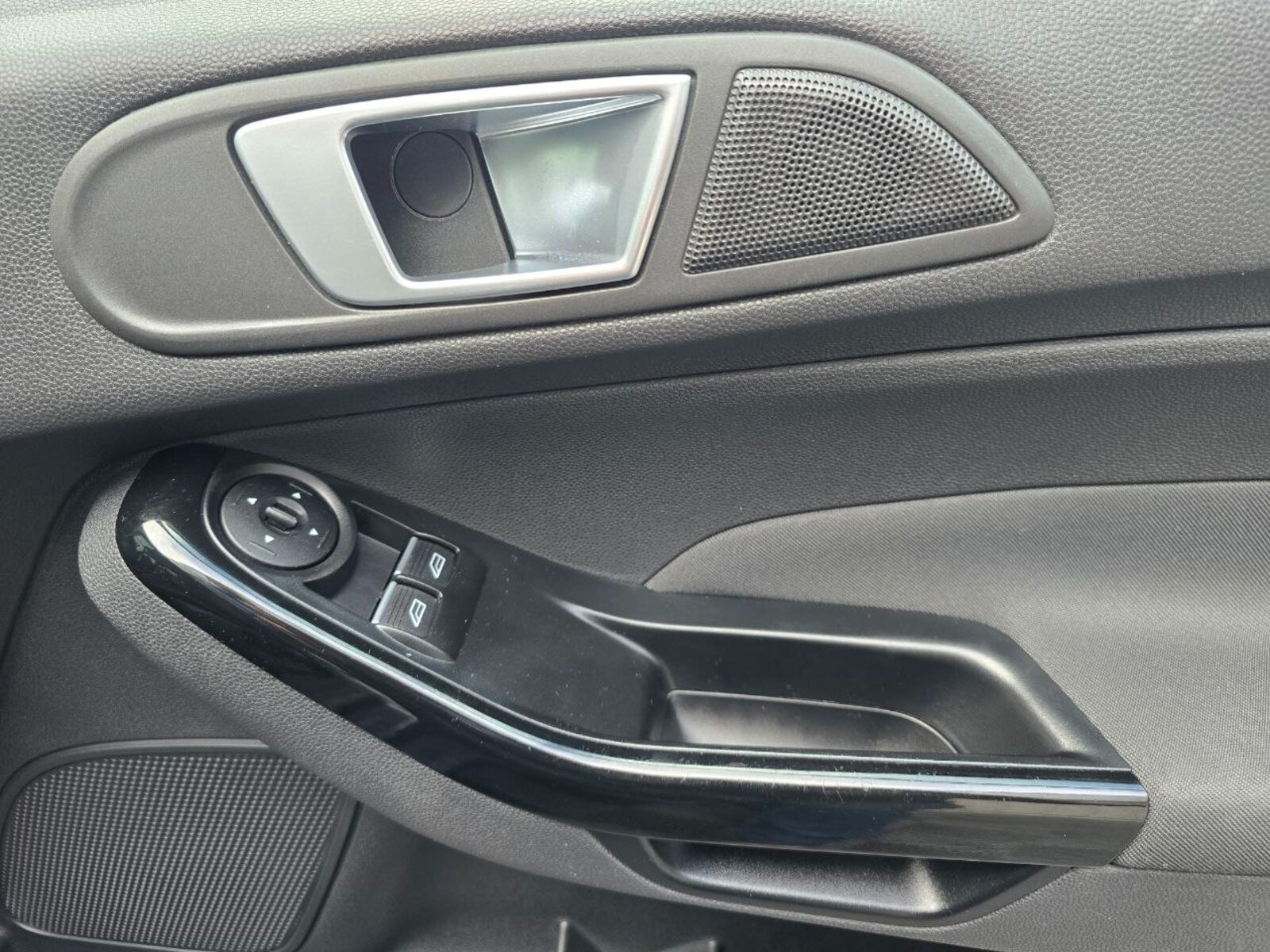 2015 Ford Fiesta 1.0 Petrol - Image 20