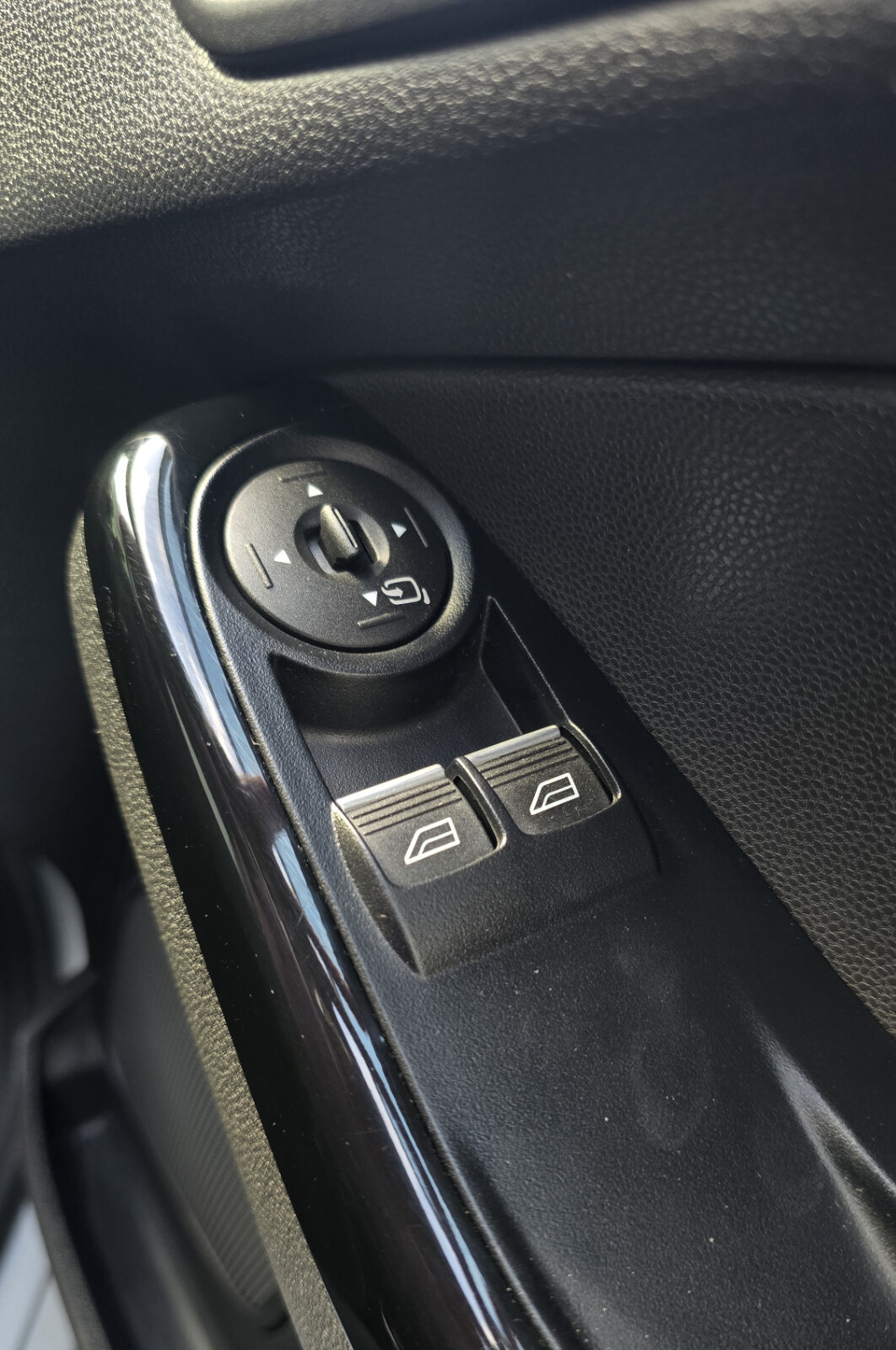 2016 Ford Fiesta 1.0 Petrol - Image 16