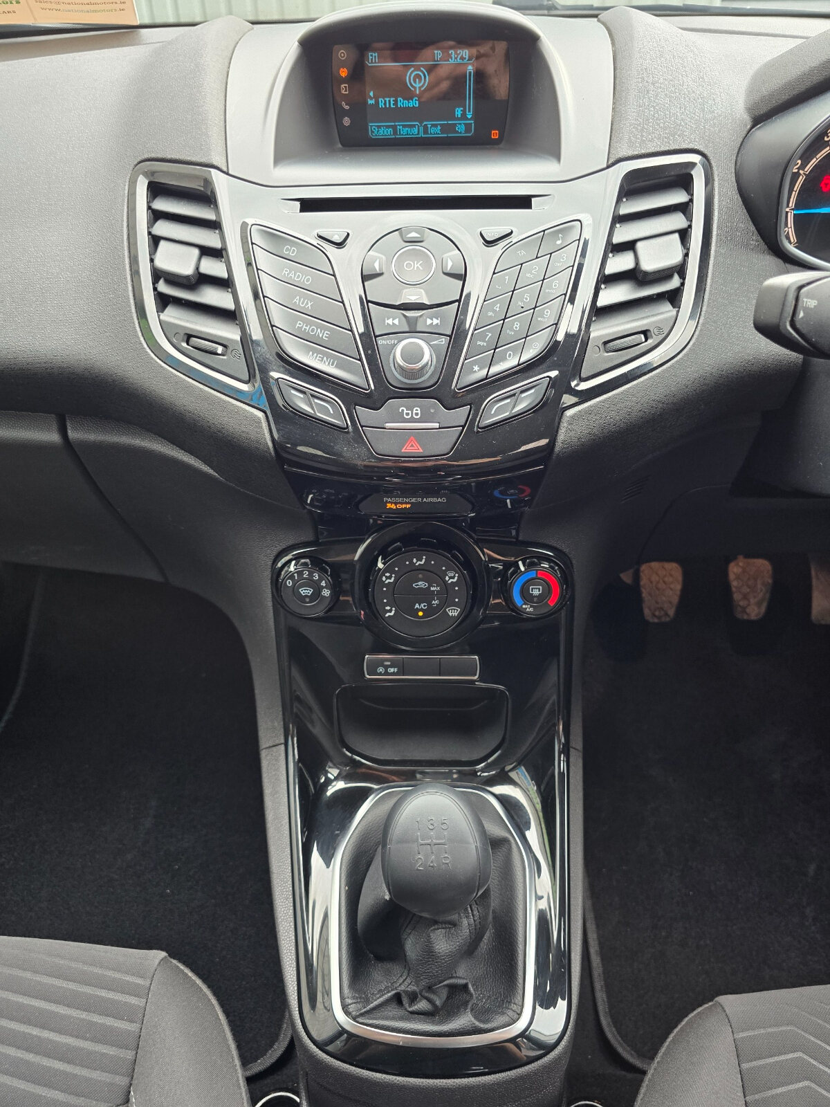 2015 Ford Fiesta 1.0 Petrol - Image 13
