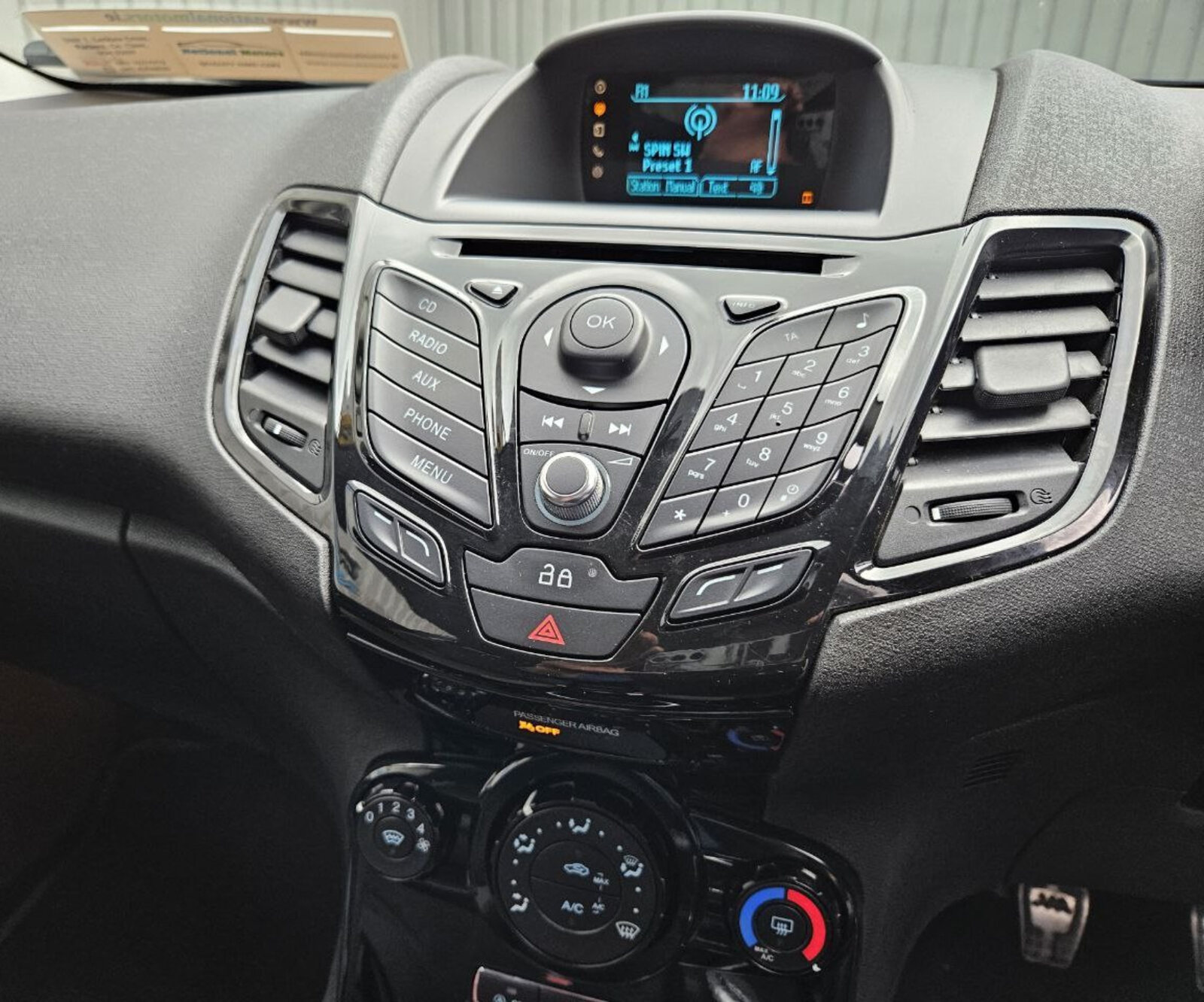 2014 Ford Fiesta 1.0 Petrol - Image 14