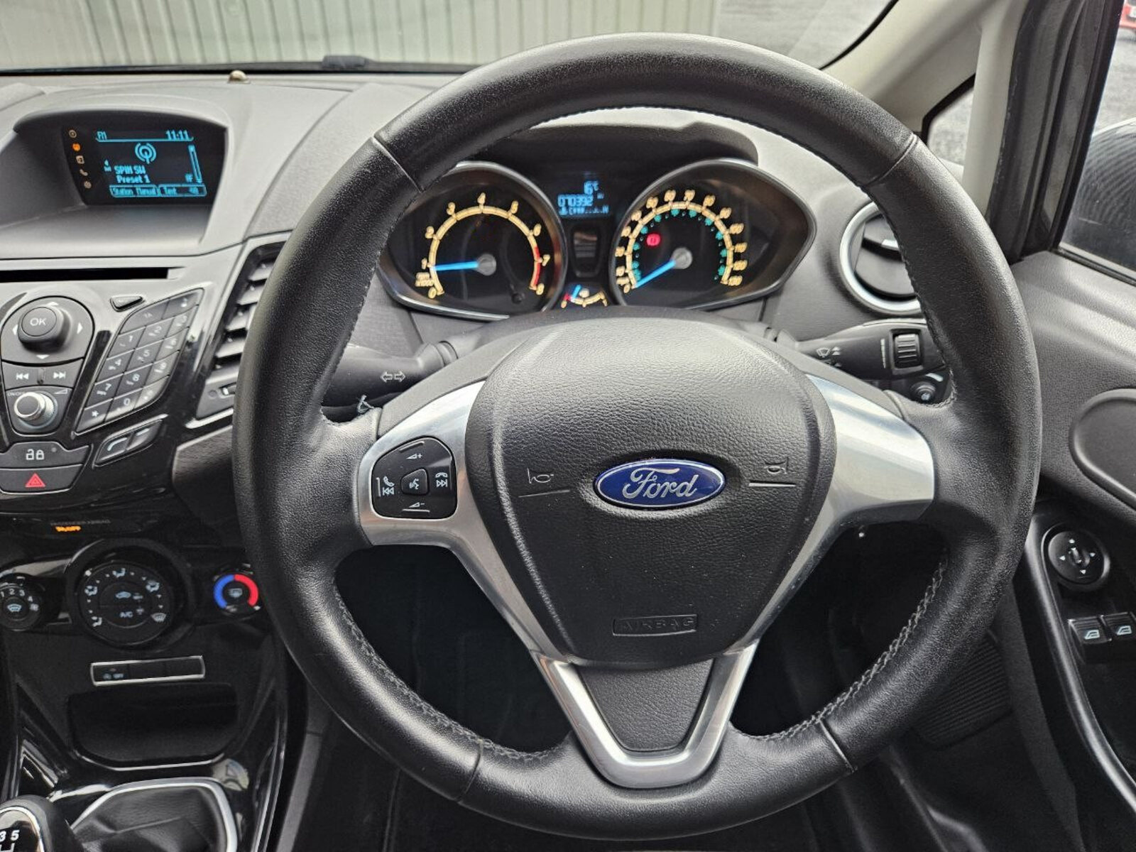 2014 Ford Fiesta 1.0 Petrol - Image 17