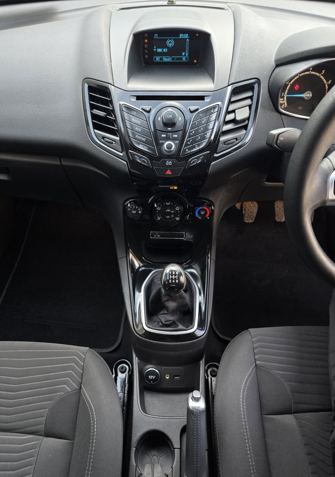 2014 Ford Fiesta 1.0 Petrol - Image 12