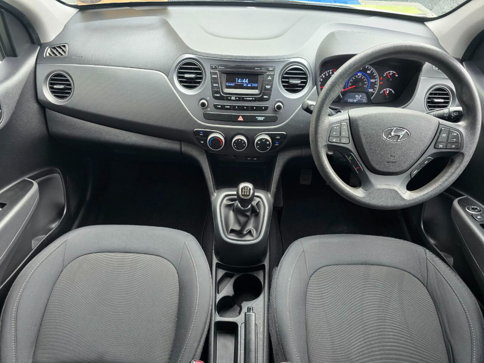 2018 Hyundai i10 1.0 Petrol Classic - Image 11