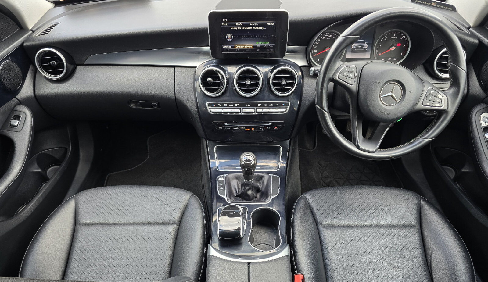 2016 Mercedes-Benz C-Class C 180 D - Image 12