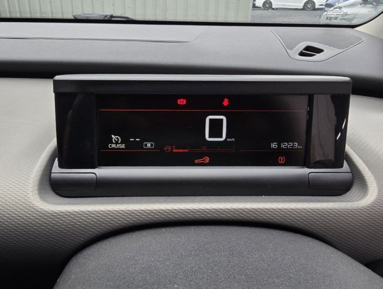 2019 Citroen C4 1.2 Petrol Puretech Touch - Image 14