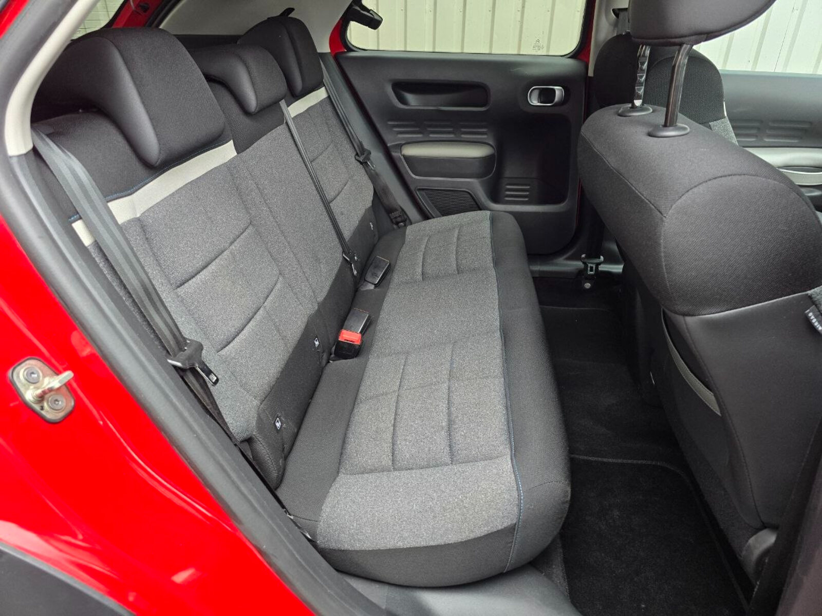 2019 Citroen C4 1.2 Petrol Puretech Touch - Image 19