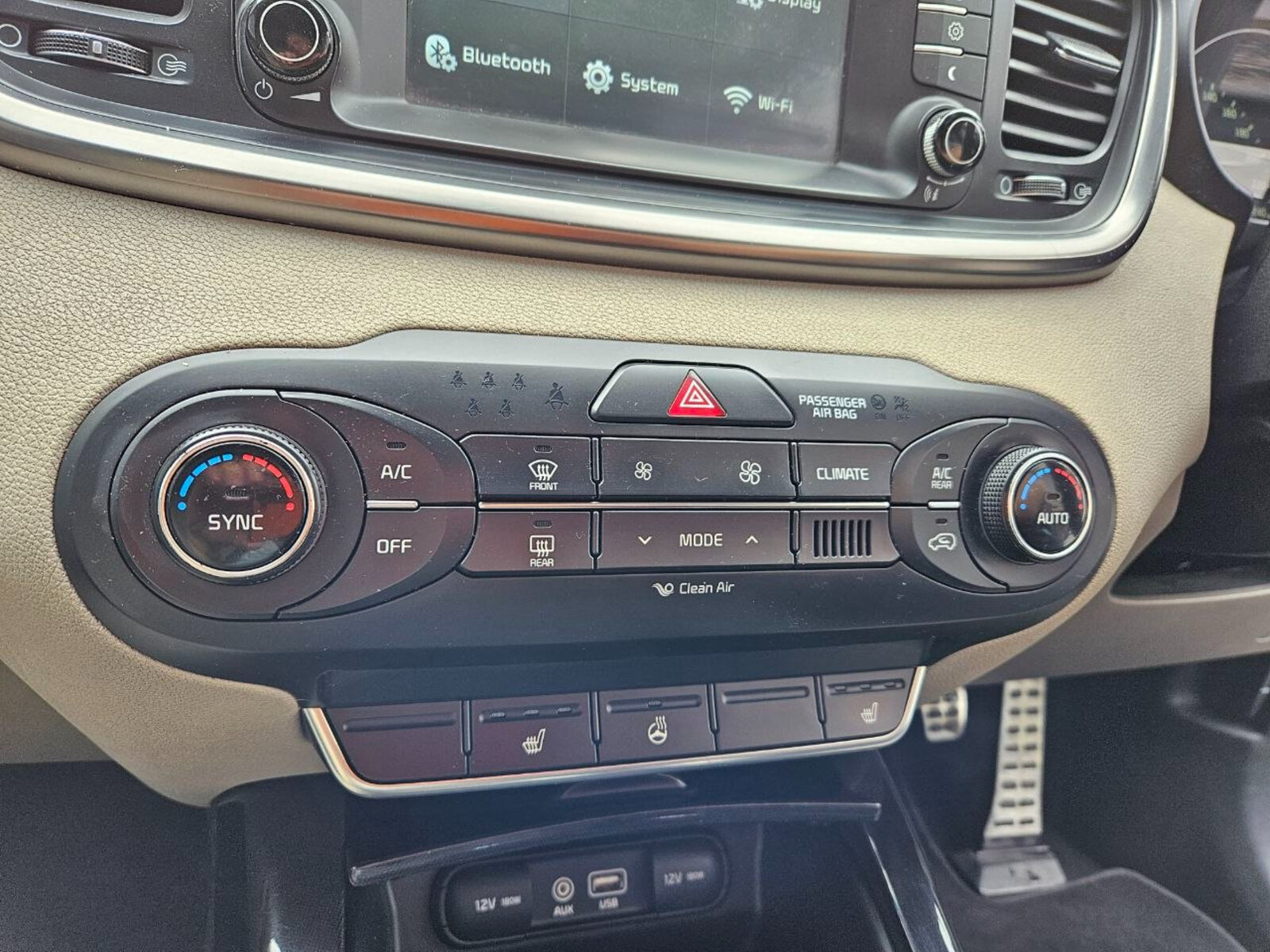 2015 Kia Sorento 2.2D Platinum AWD (7 seats) - Image 15
