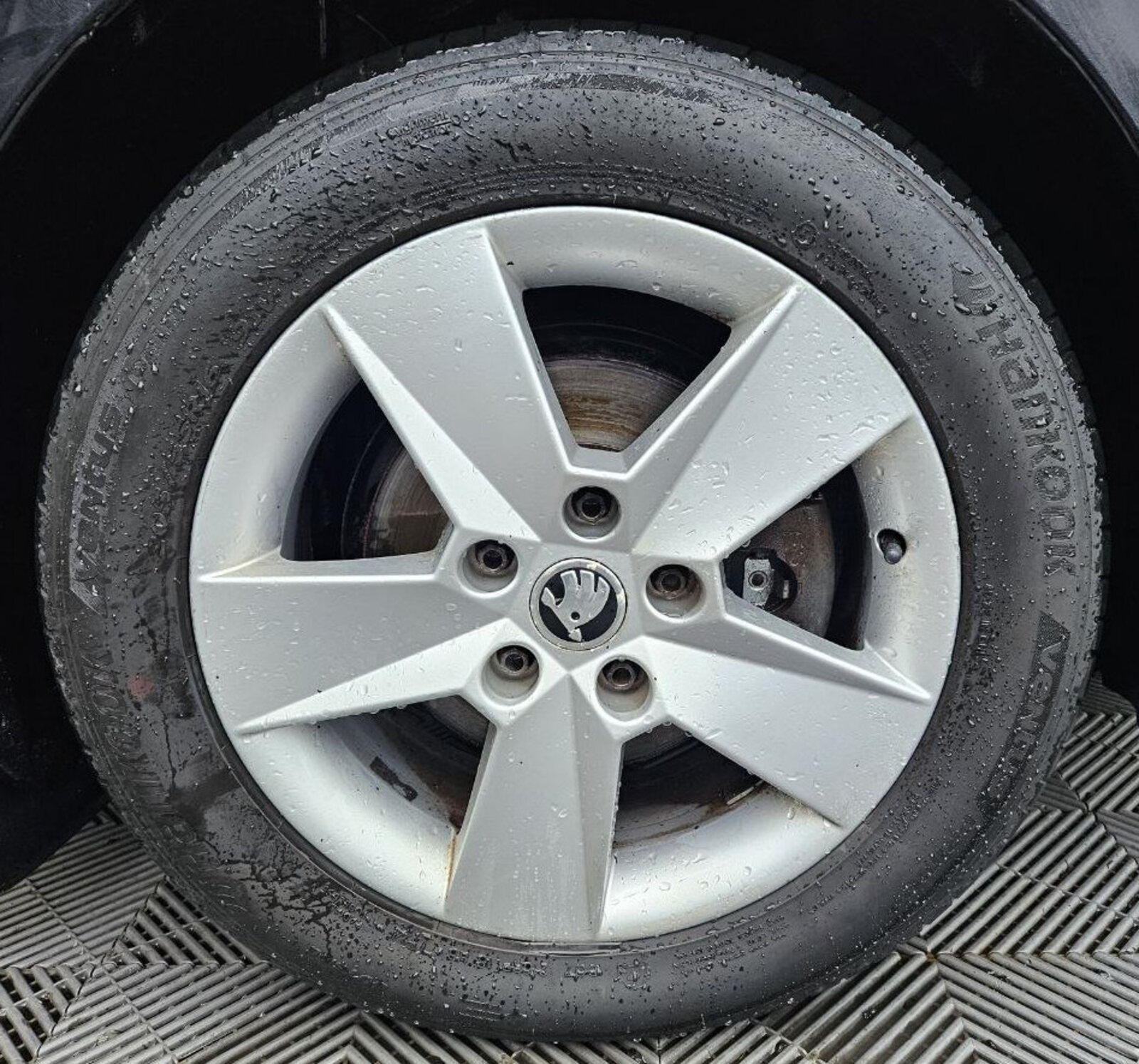 2018 Skoda Octavia AMBITION 1.6 TDI - Image 9