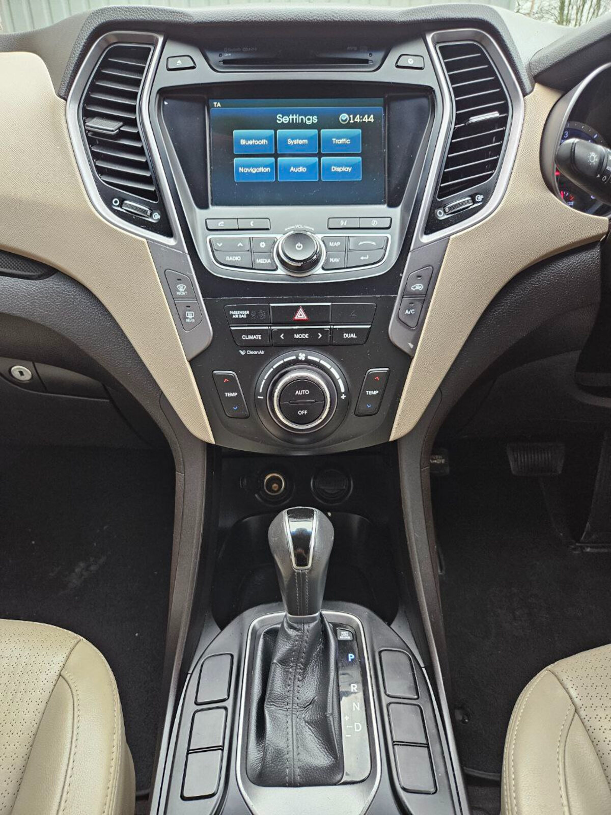 2013 Hyundai Santa Fe 2.2 CRDi 4WD Premium Auto - Image 13