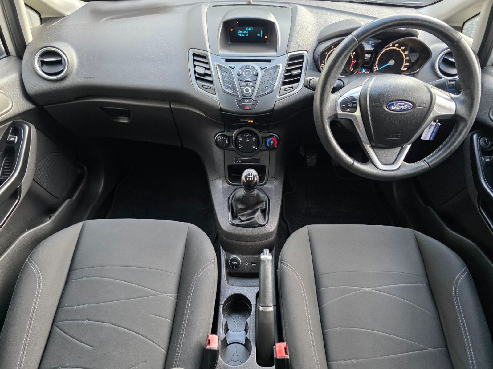 2016 Ford Fiesta 1.0 Petrol Zetec - Image 12