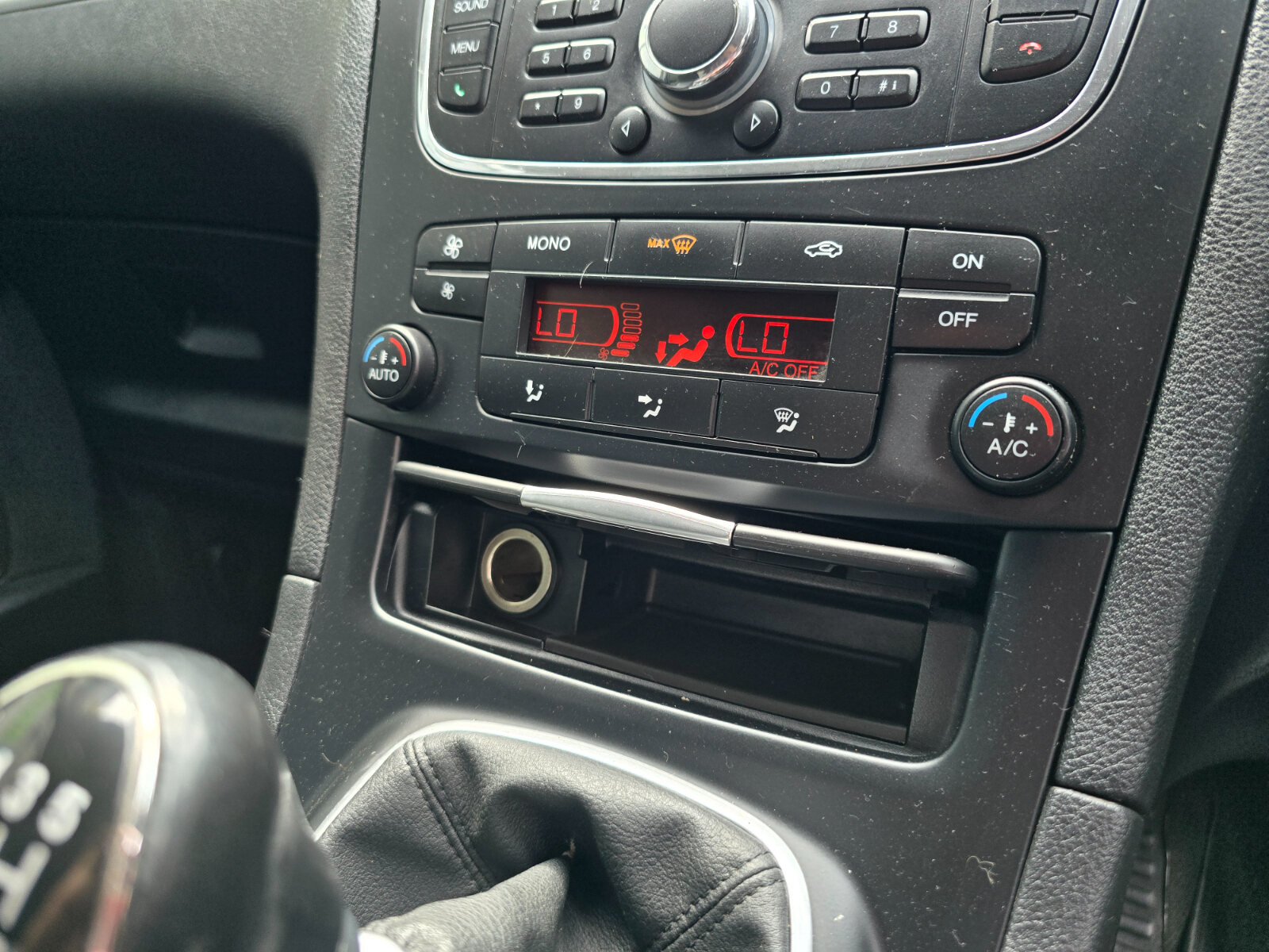 2014 Ford S-Max 1.6TDCI - Image 14