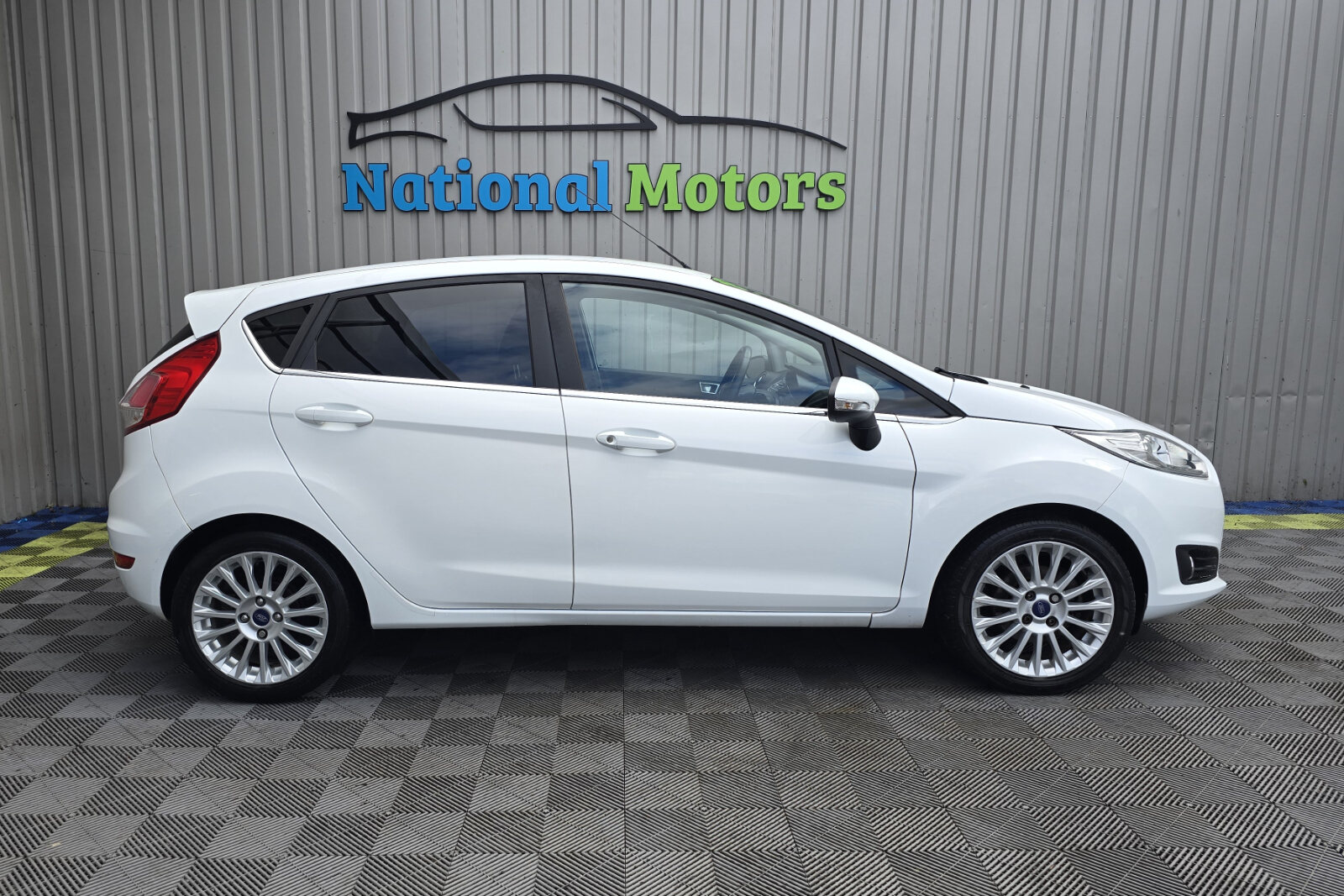 2014 Ford Fiesta 1.0 Petrol - Image 2