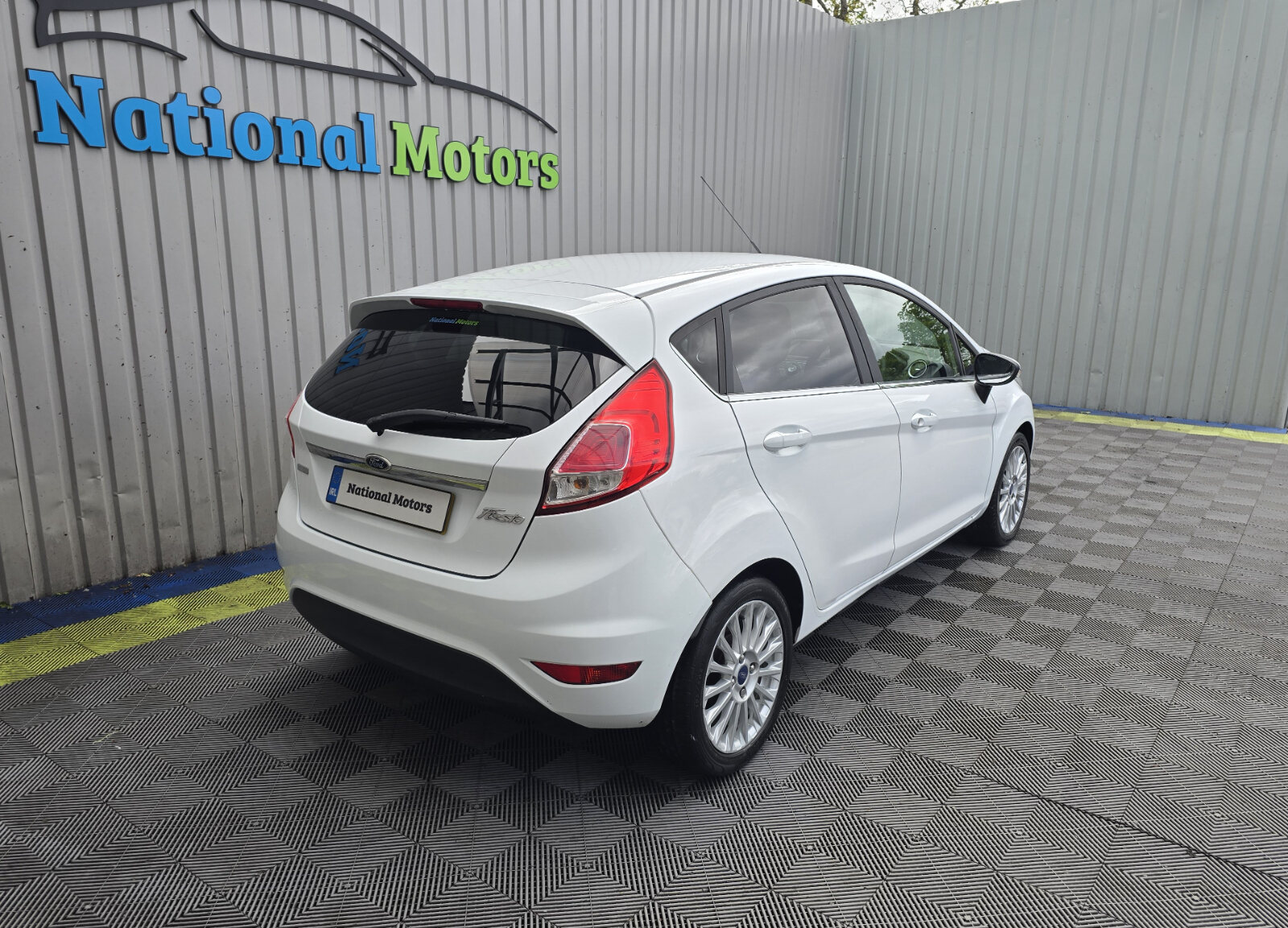 2014 Ford Fiesta 1.0 Petrol - Image 3
