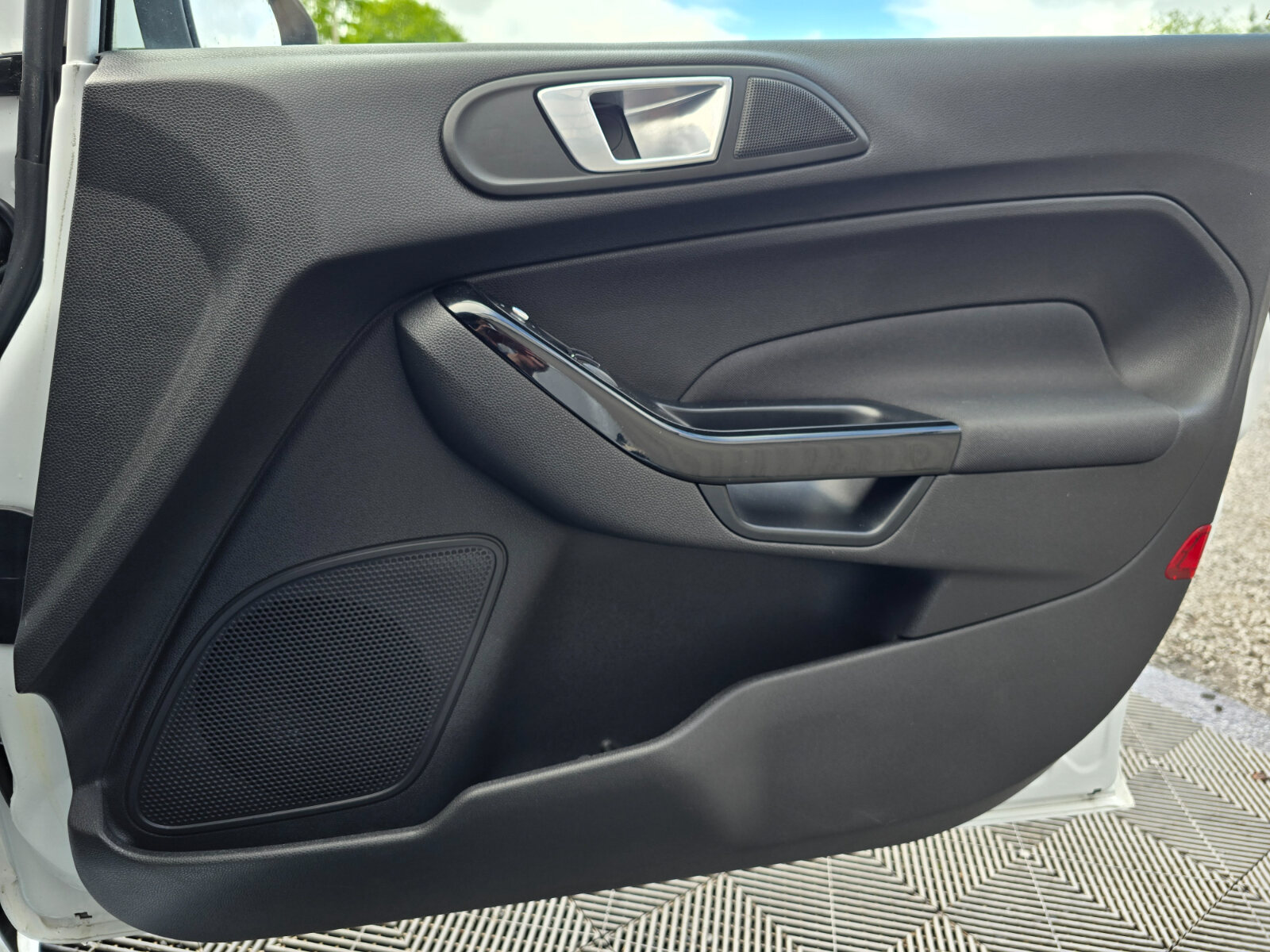 2014 Ford Fiesta 1.0 Petrol - Image 18