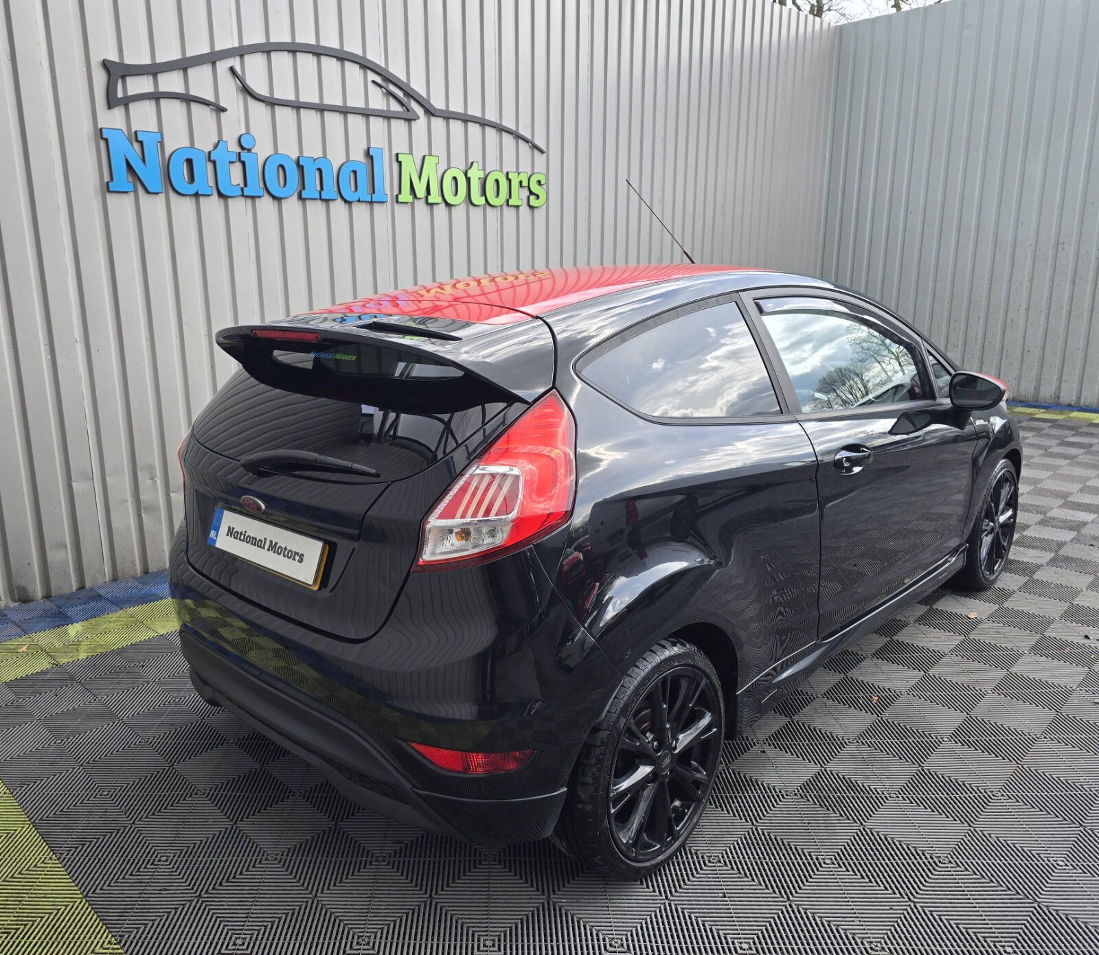 2017 Ford Fiesta ST-LINE 1.0 Petrol - Image 3