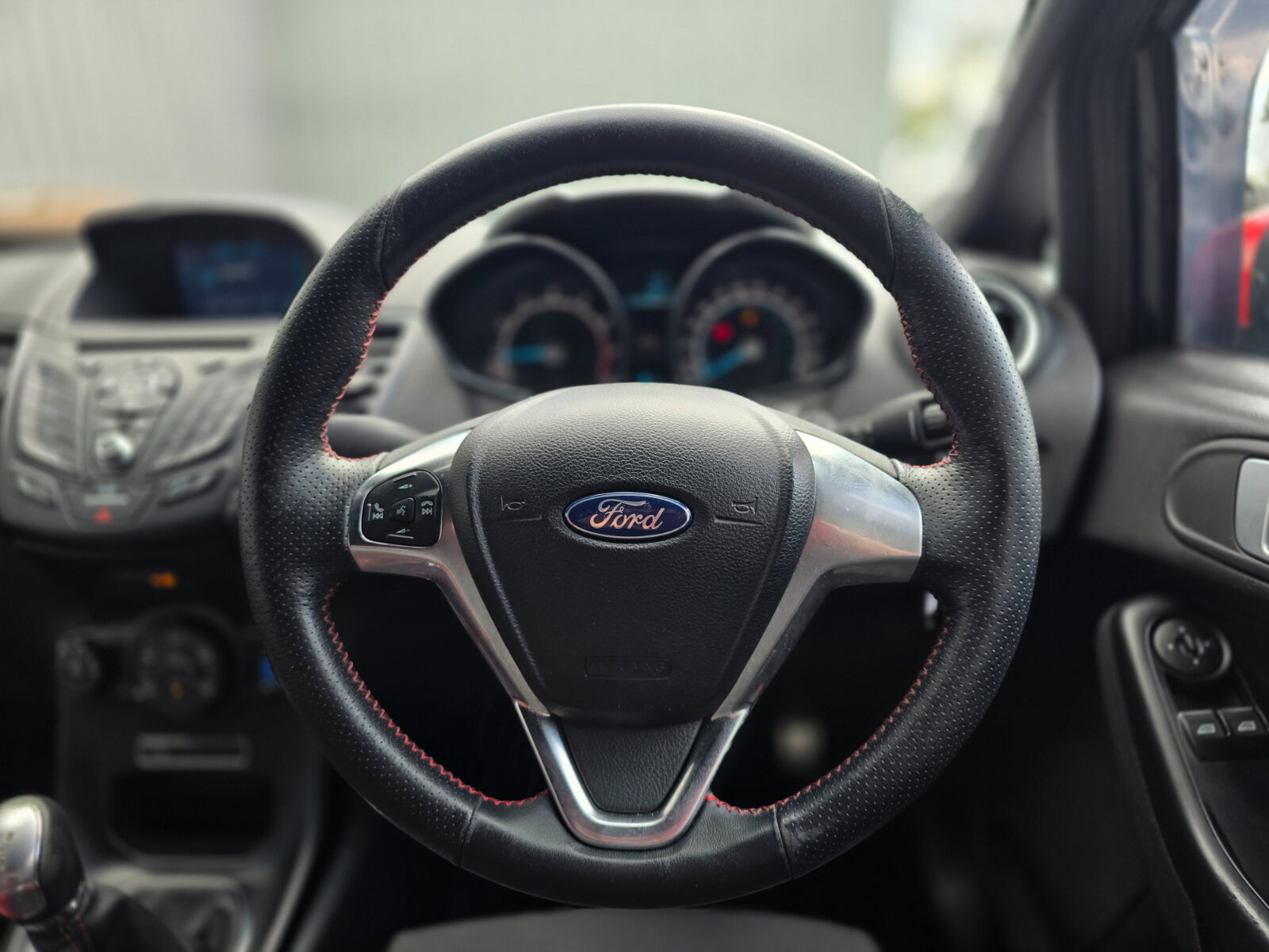 2017 Ford Fiesta ST-LINE 1.0 Petrol - Image 16