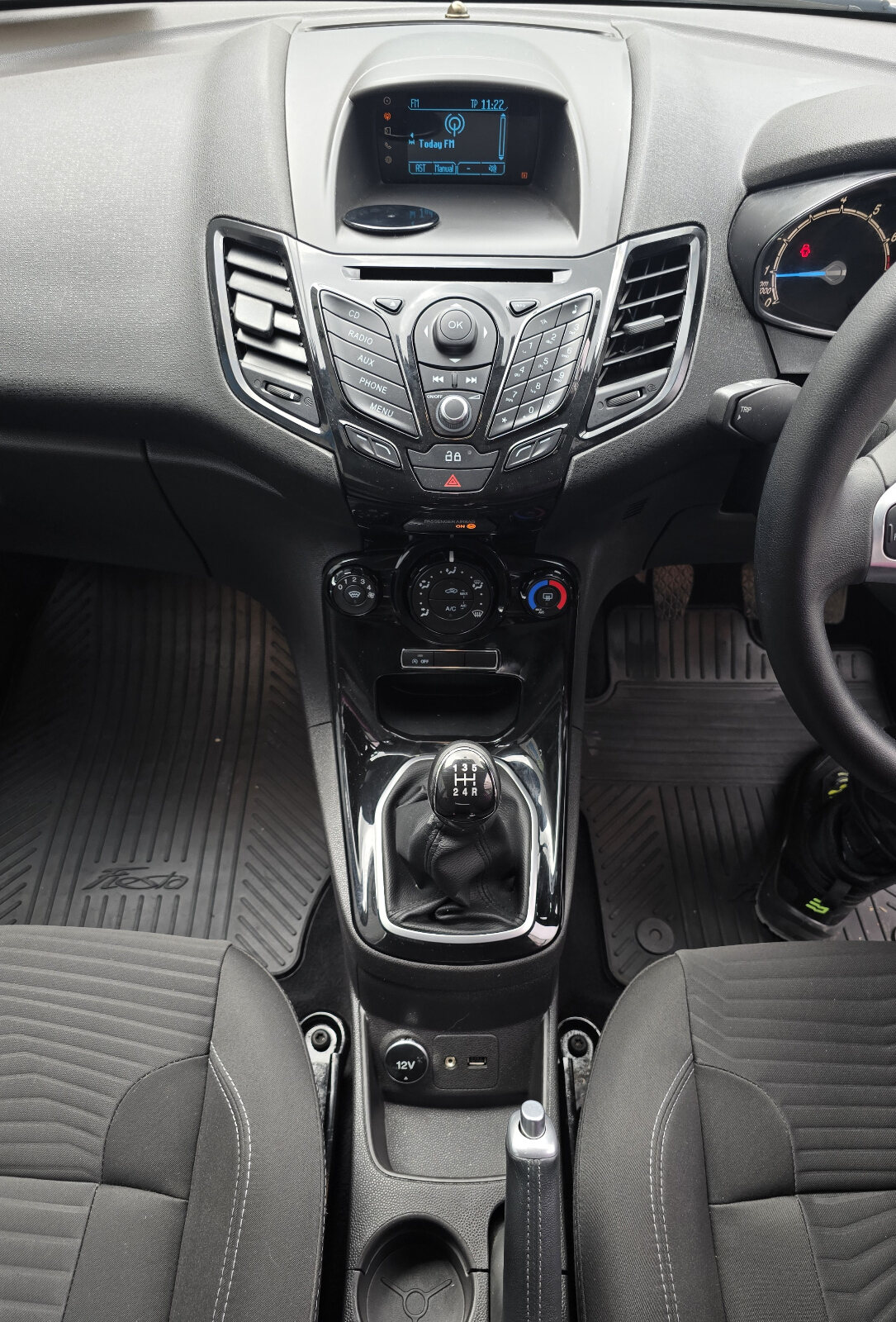 2015 Ford Fiesta 1.0 Petrol - Image 12