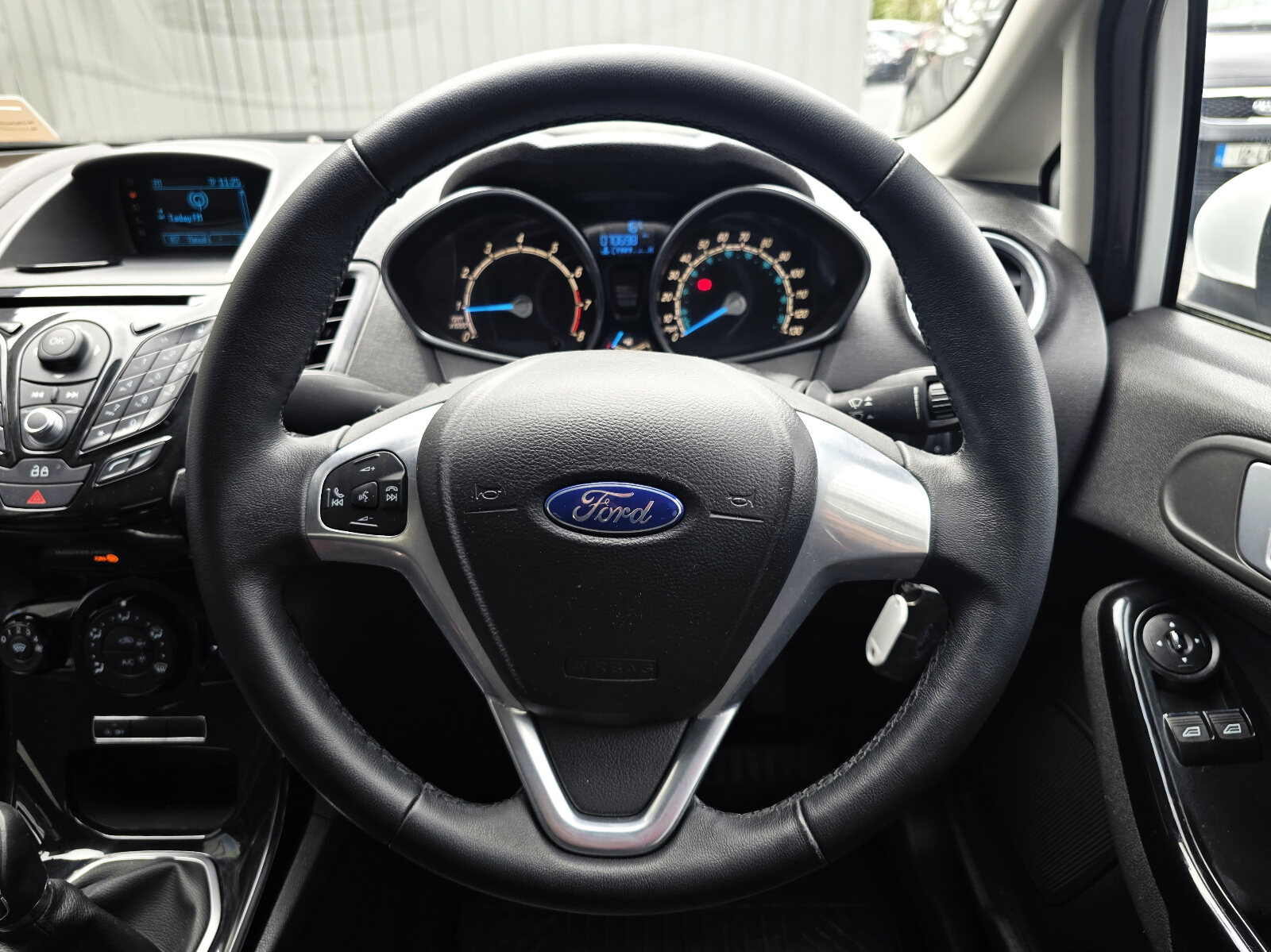 2015 Ford Fiesta 1.0 Petrol - Image 16