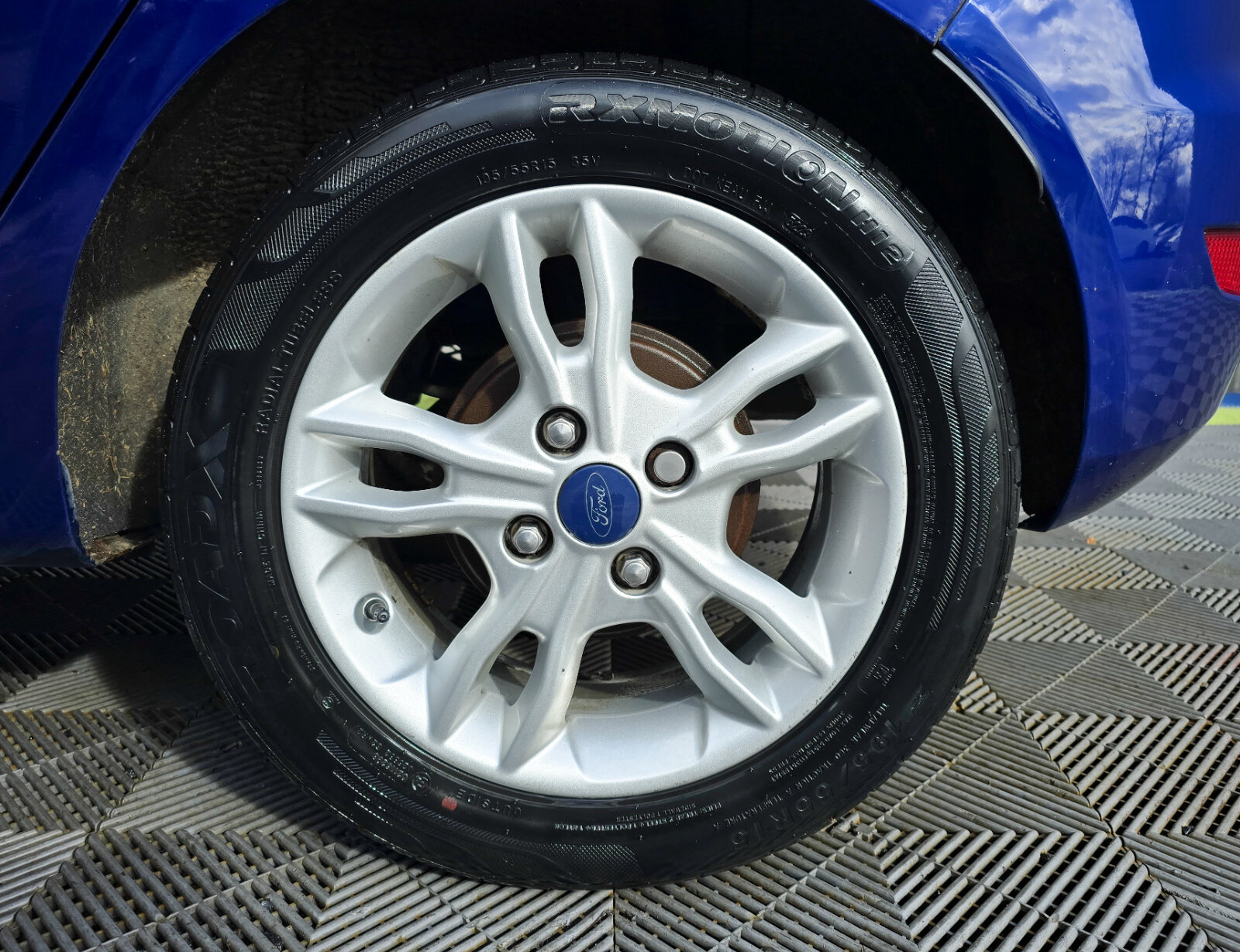 2015 Ford Fiesta 1.0 Petrol - Image 9