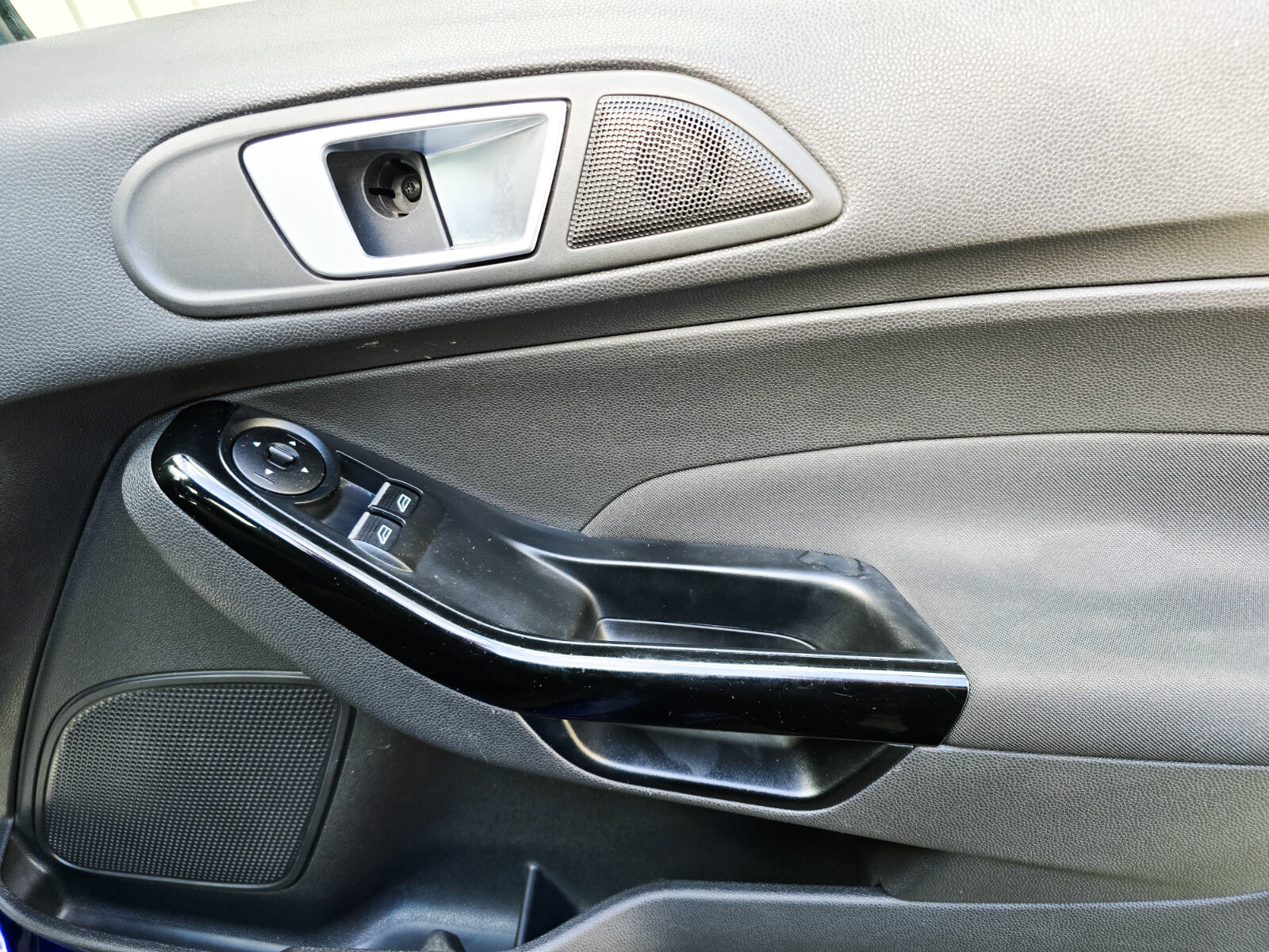 2015 Ford Fiesta 1.0 Petrol - Image 19