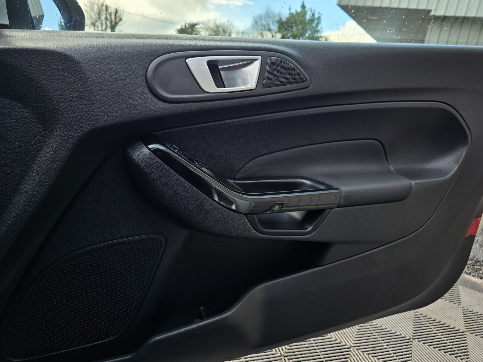 2015 Ford Fiesta Titanium X 1.0 Petrol - Image 17