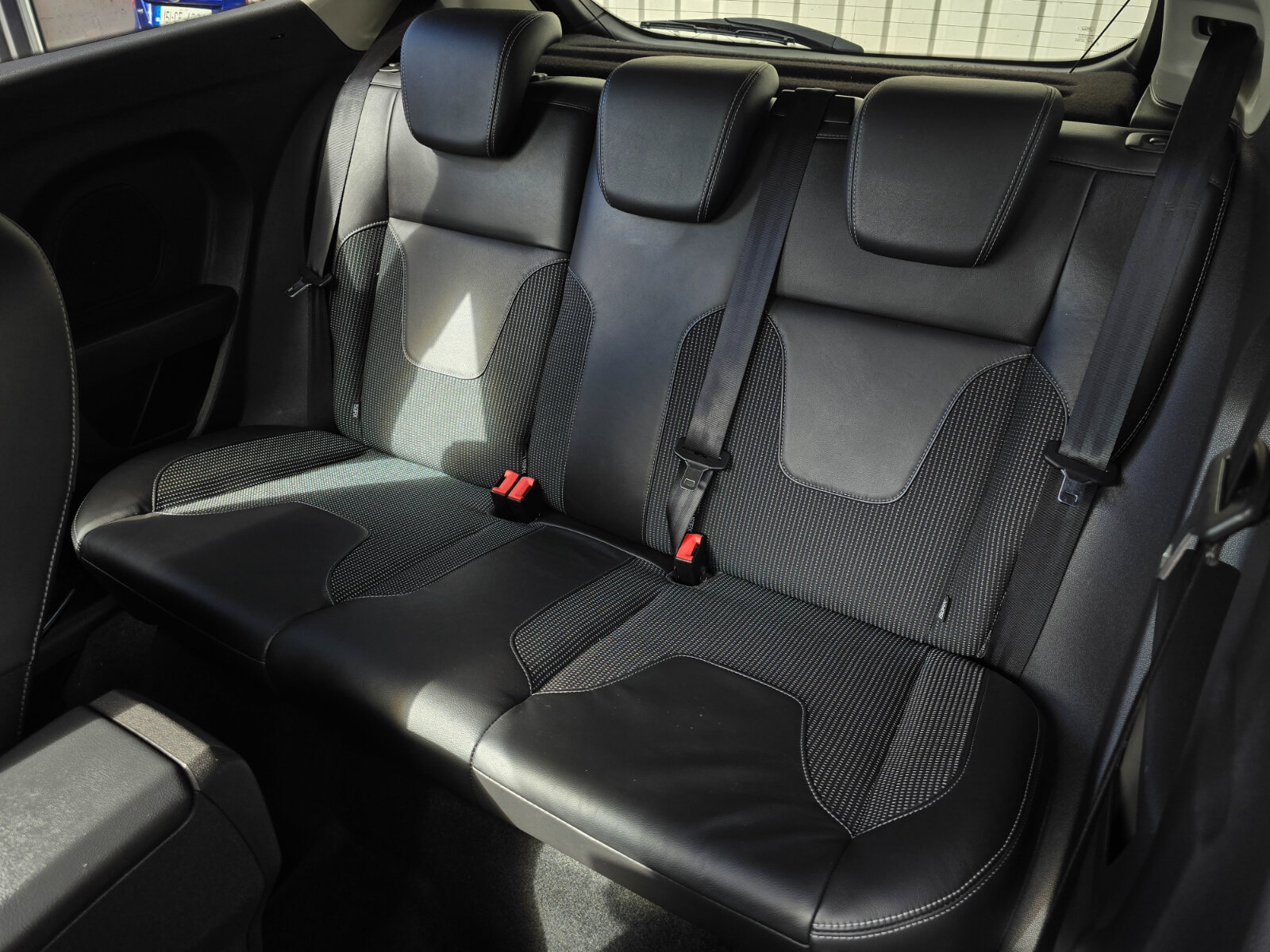 2015 Ford Fiesta Titanium X 1.0 Petrol - Image 19