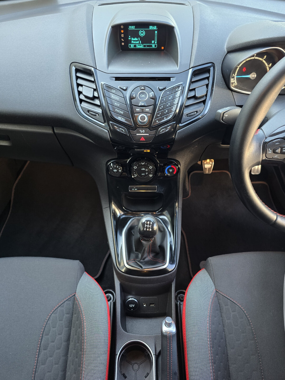2015 Ford Fiesta 1.0  Zetec-S Black ED - Image 8