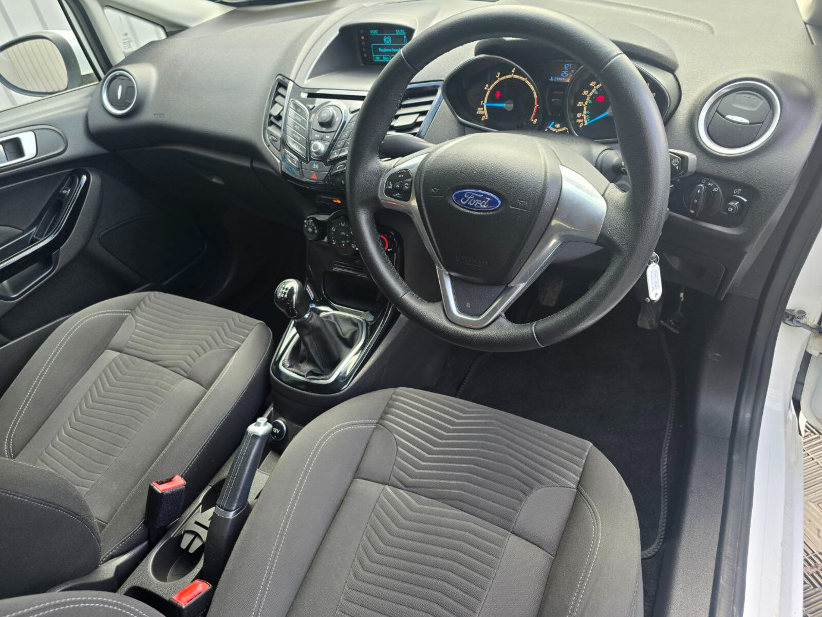 2014 Ford Fiesta 1.2 Petrol - Image 11