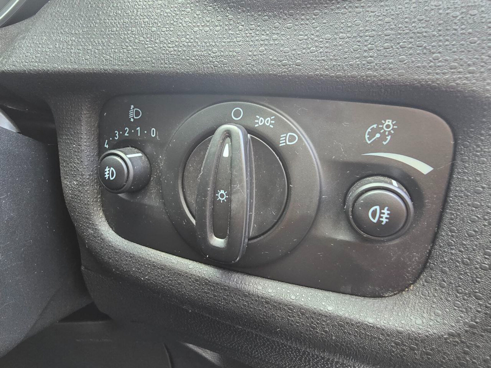 2014 Ford Fiesta 1.2 Petrol - Image 18