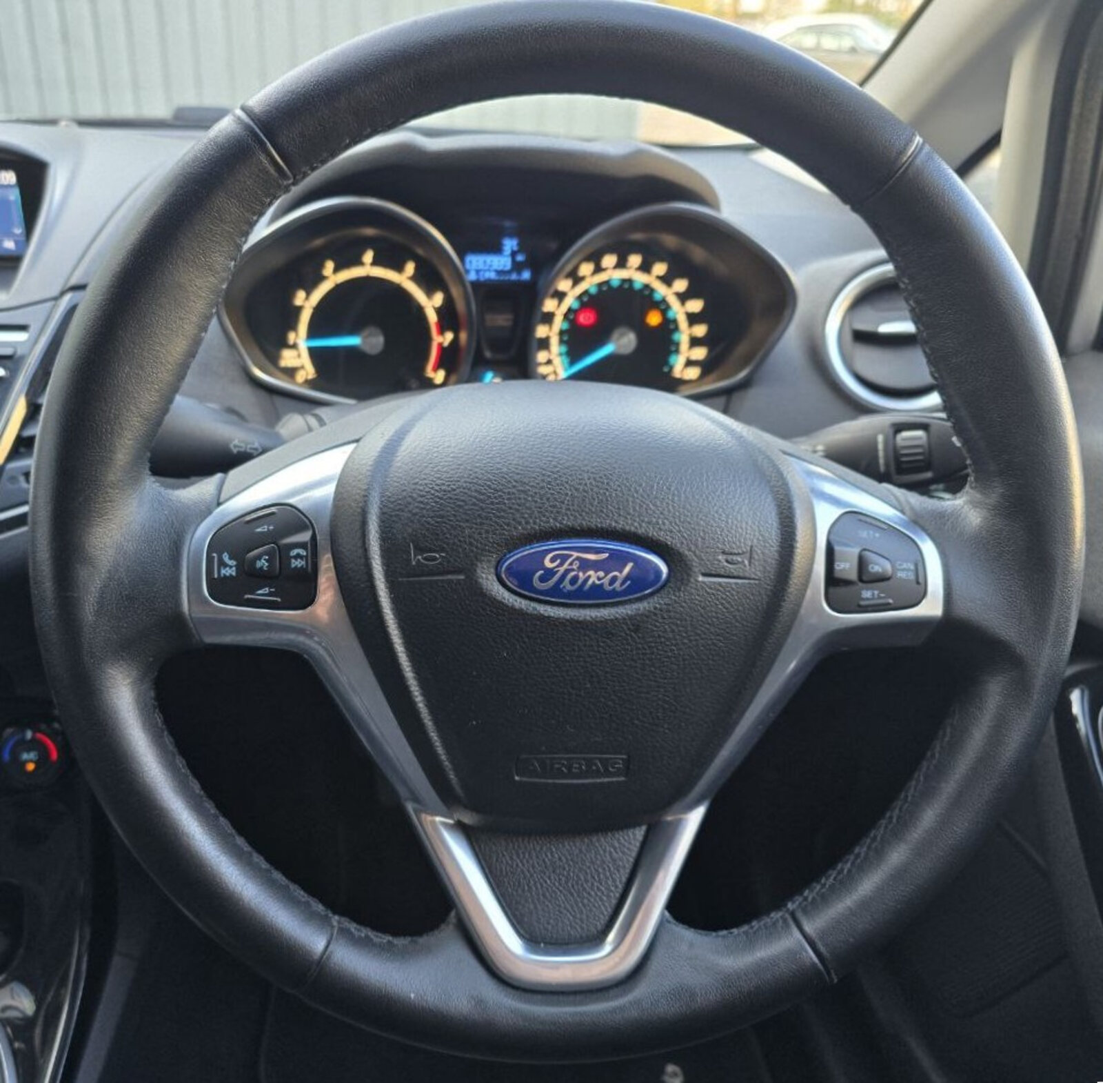 2014 Ford Fiesta Titanum 1.0 Petrol - Image 16