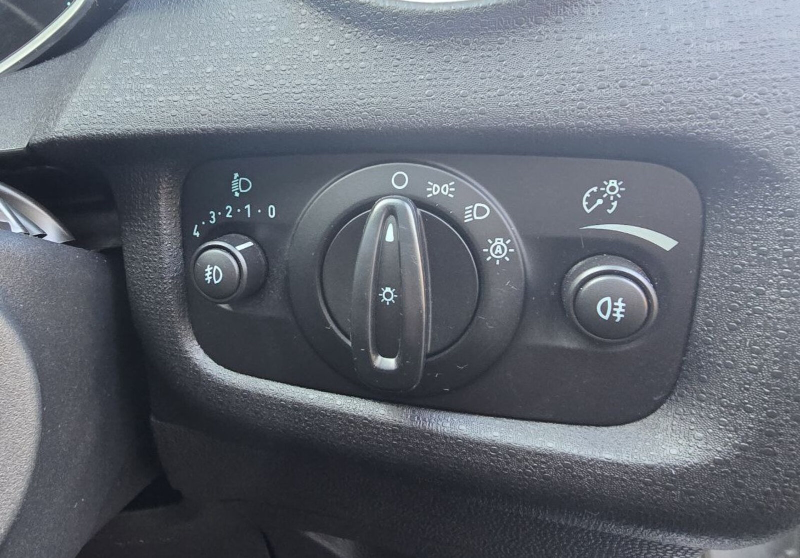 2014 Ford Fiesta Titanum 1.0 Petrol - Image 17