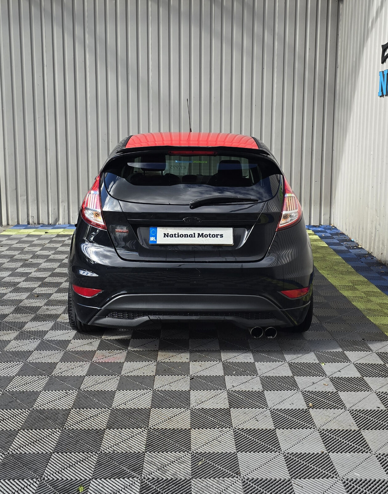 2015 Ford Fiesta ZETEC-S Black ED 1.0 Petrol - Image 4