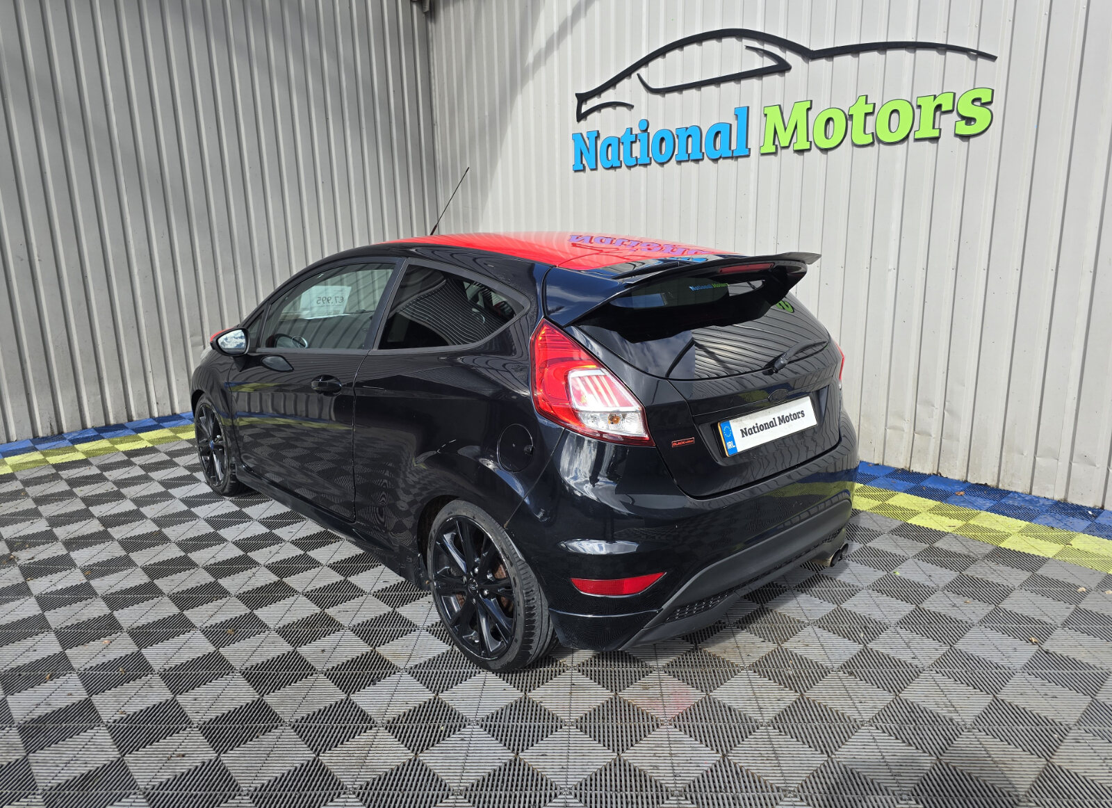 2015 Ford Fiesta ZETEC-S Black ED 1.0 Petrol - Image 5