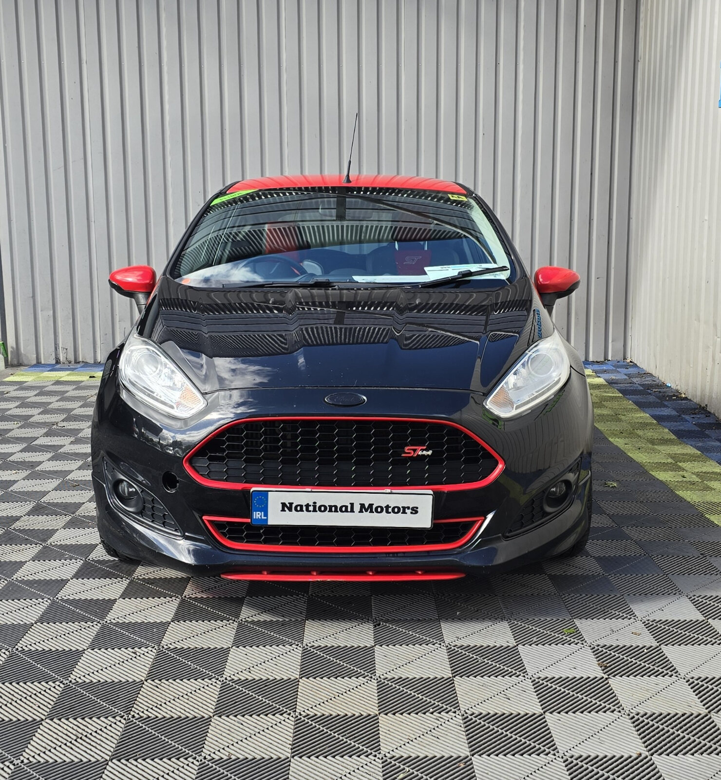 2015 Ford Fiesta ZETEC-S Black ED 1.0 Petrol - Image 8