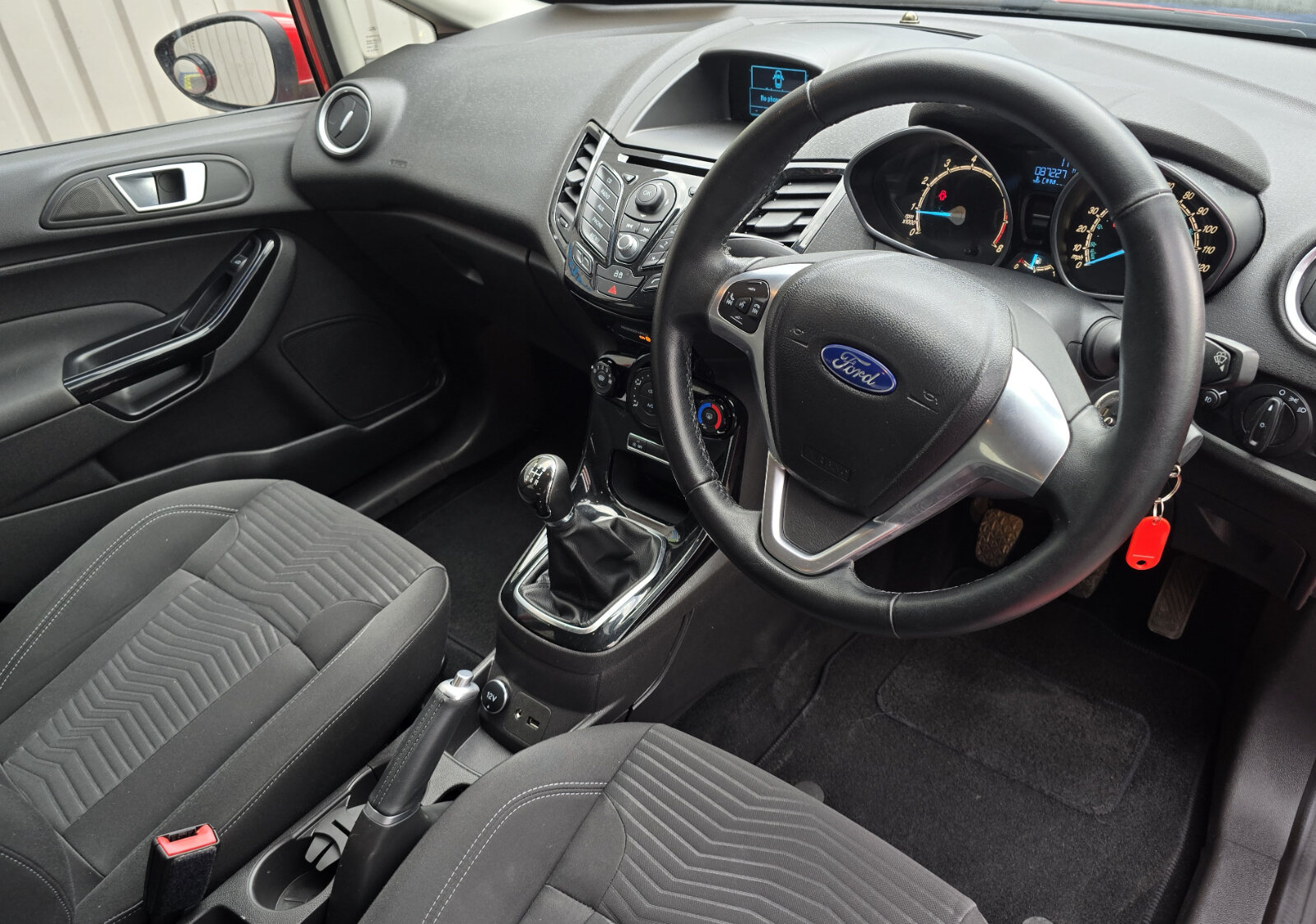 2014 Ford Fiesta 1.0 Petrol - Image 11