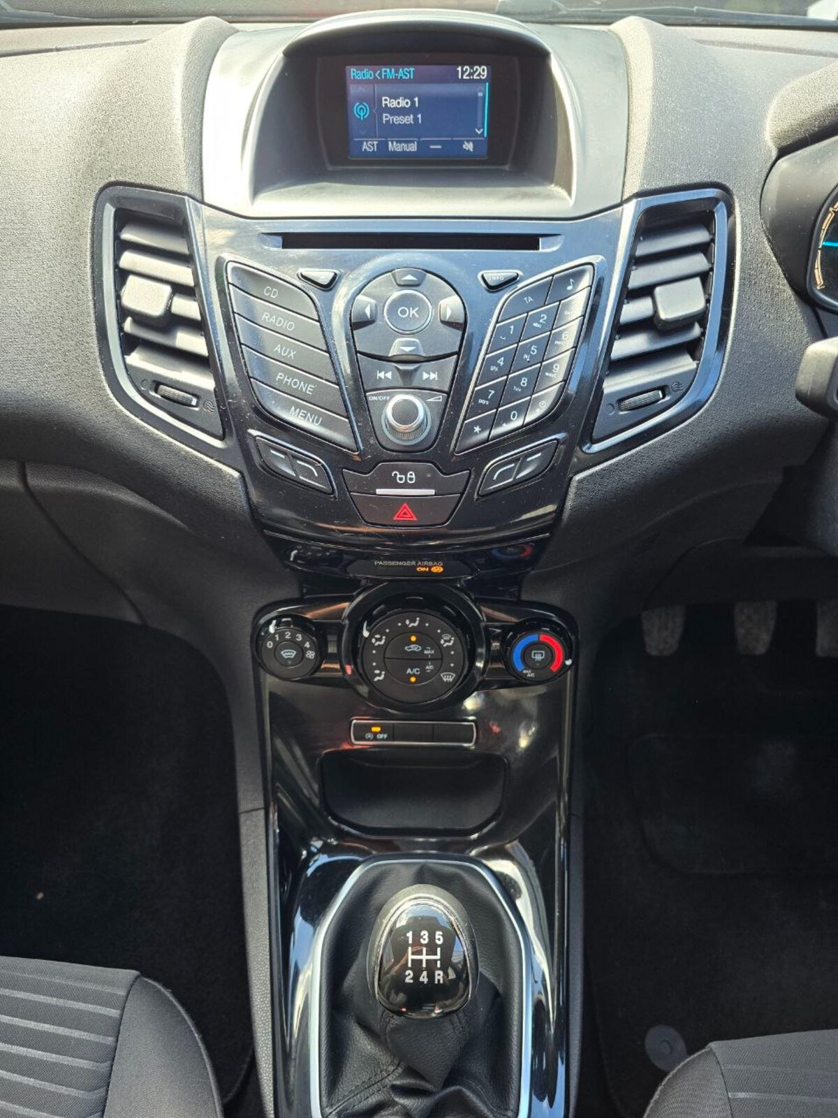 2016 Ford Fiesta 1.0 Petrol - Image 13