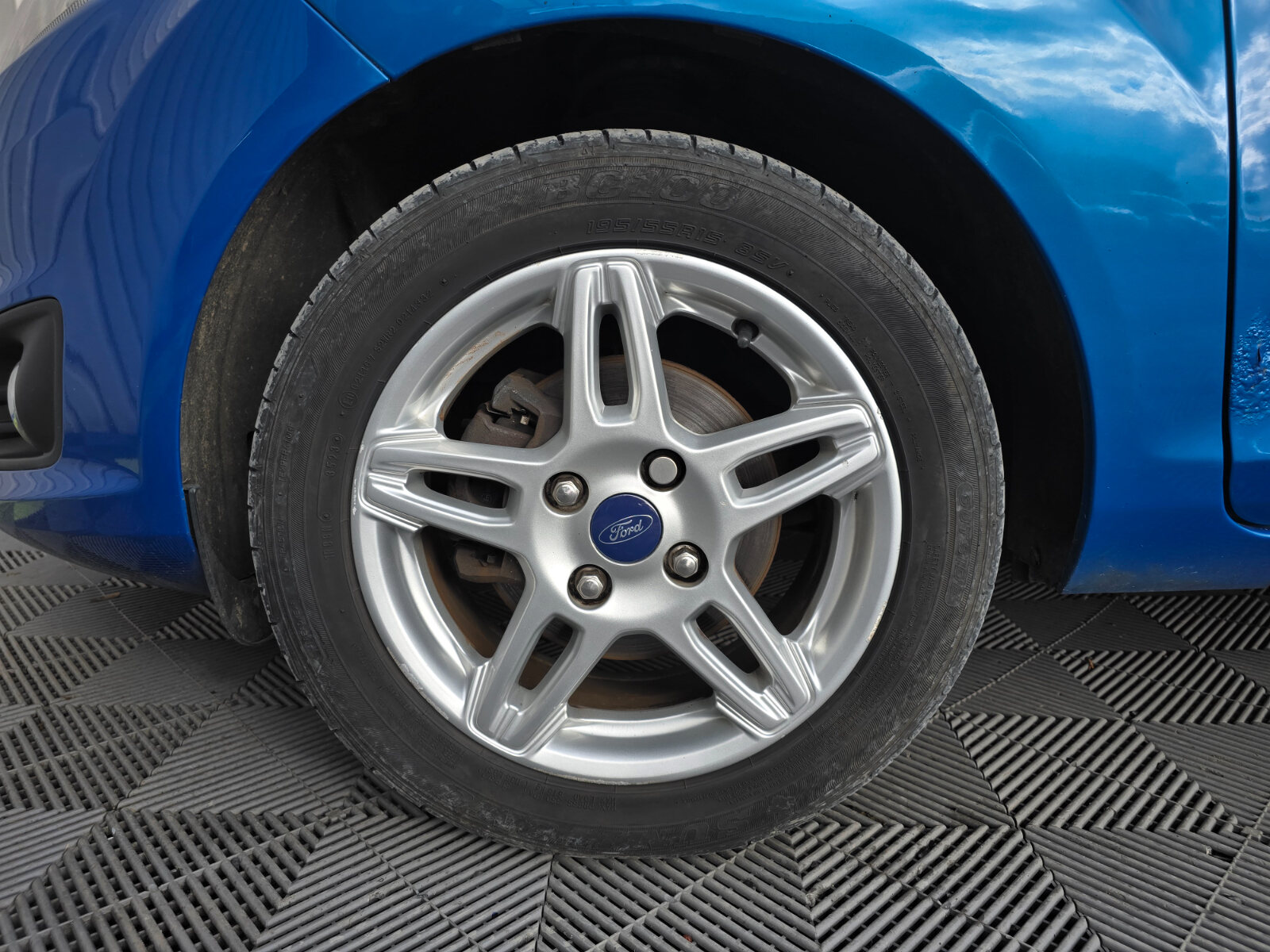 2014 Ford Fiesta 1.0 Petrol - Image 9