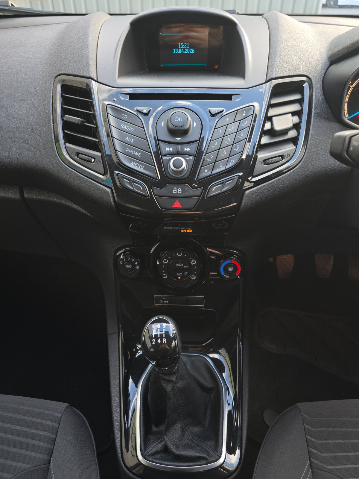 2014 Ford Fiesta 1.0 Petrol - Image 13