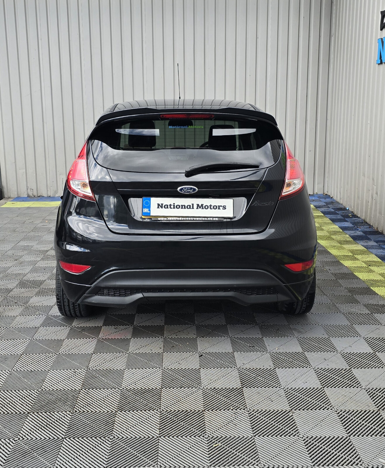 2015 Ford Fiesta Zetec-S 1.0 Petrol - Image 4