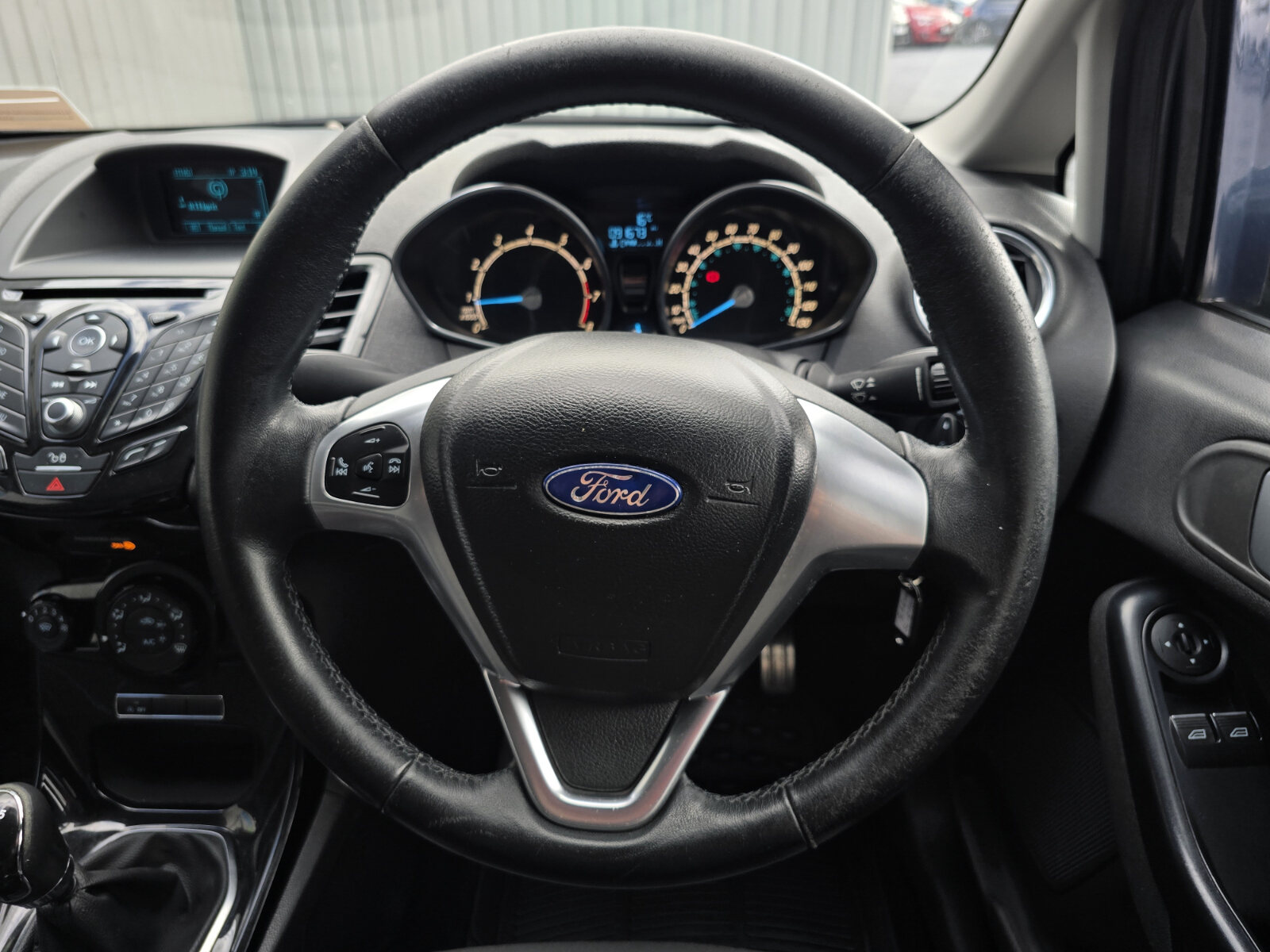 2015 Ford Fiesta Zetec-S 1.0 Petrol - Image 16