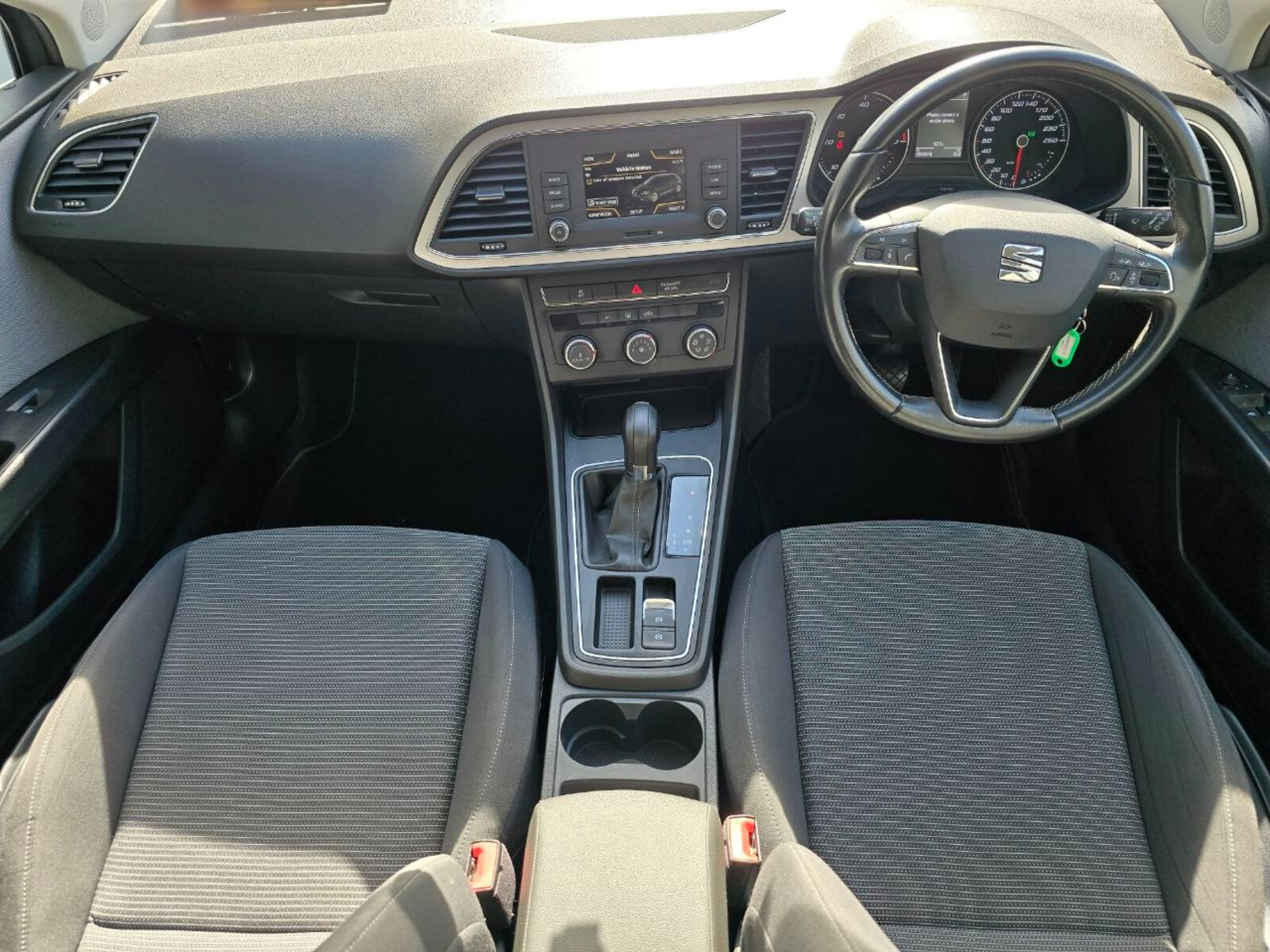 2017 SEAT Leon 1.6TDI DSG SE Automatic - Image 12