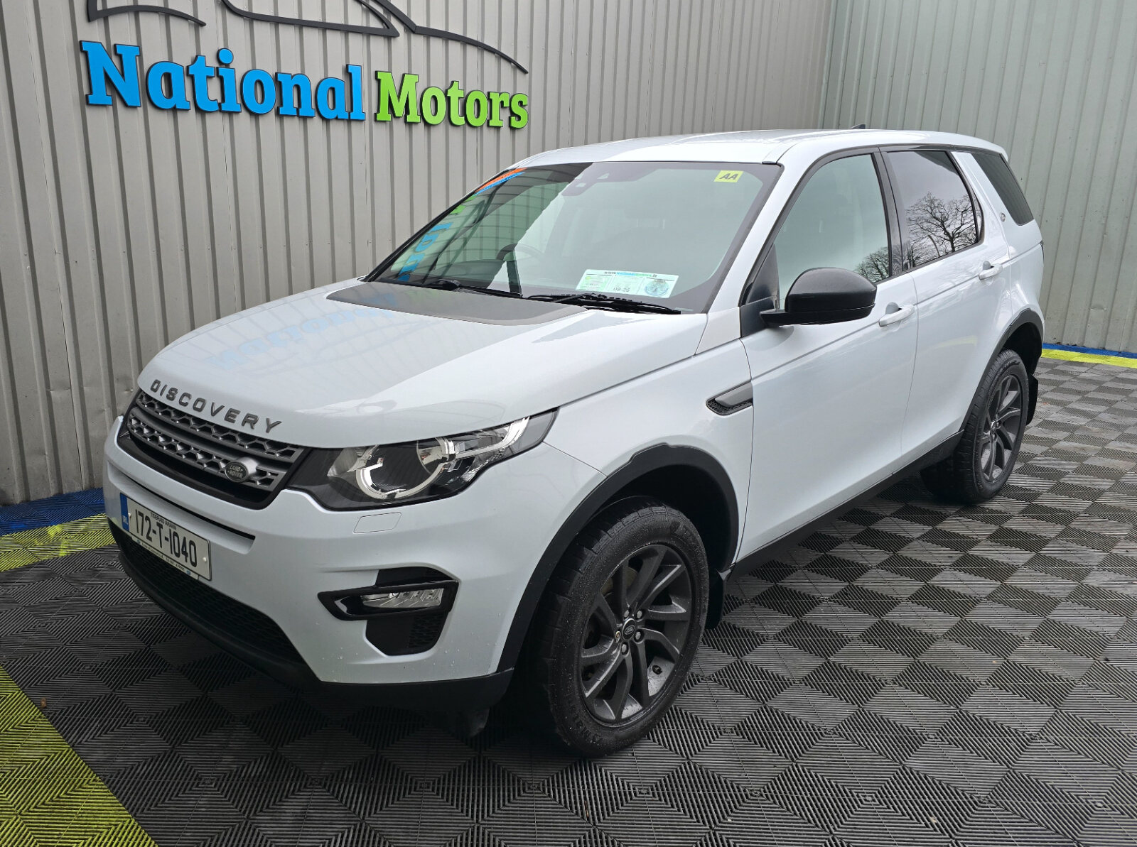 2017 Land Rover Discovery 2.0 4WD Automatic  7Seat - Image 7