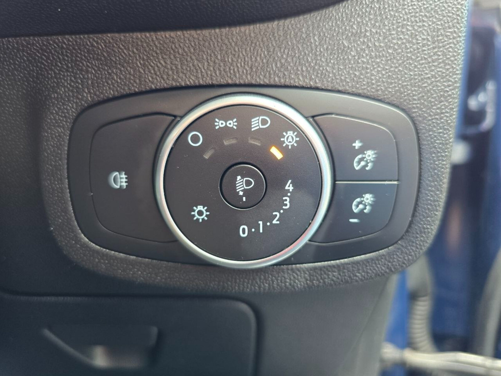 2019 Ford Fiesta 1.1Petrol Ti-VCT - Image 18