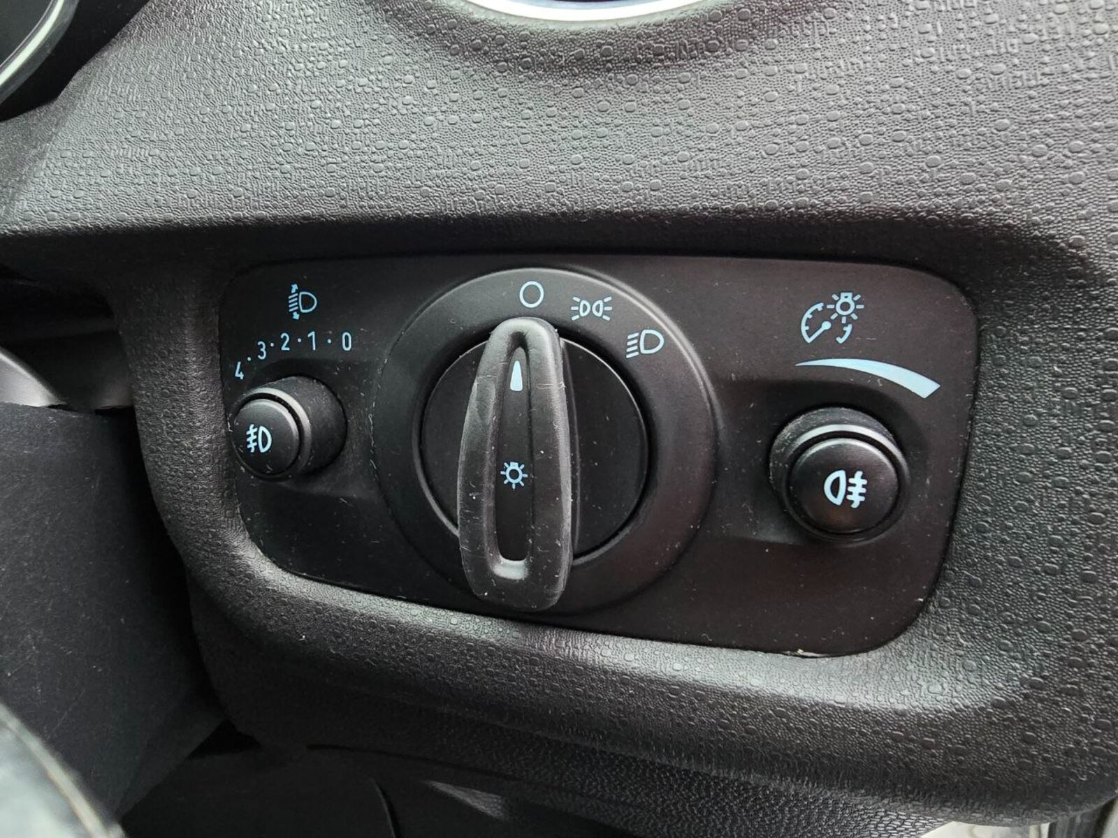 2016 Ford Fiesta 1.0 Petrol - Image 14